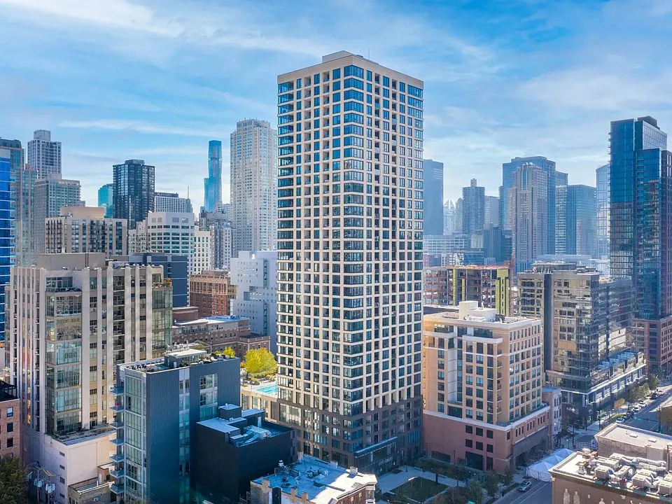 165 W Superior St   60654 60654-Exhibit on Superior-unit#1204-Chicago-IL