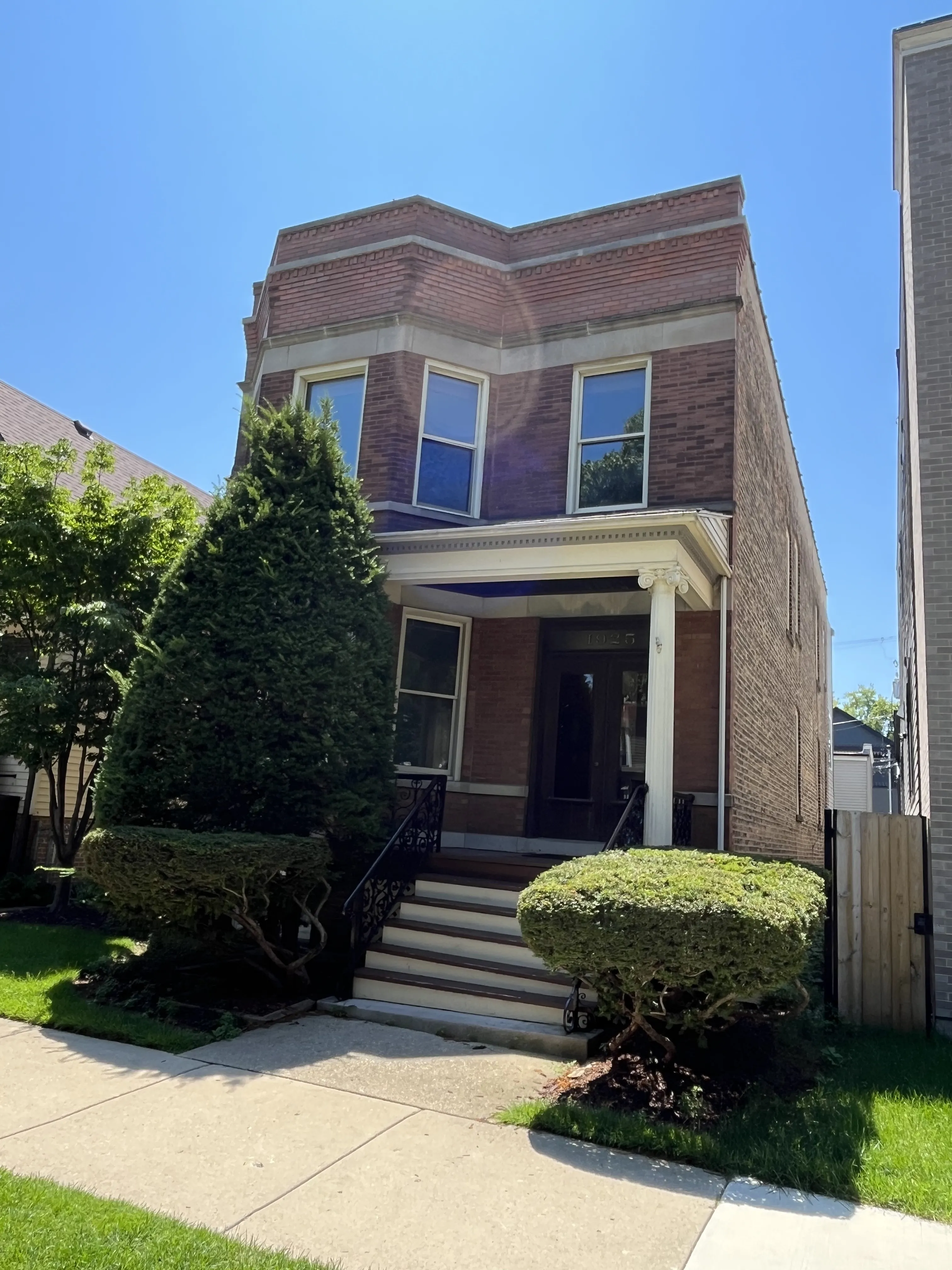 1925 W Eddy St 60657 60657-unit#2nd FL-Chicago-IL