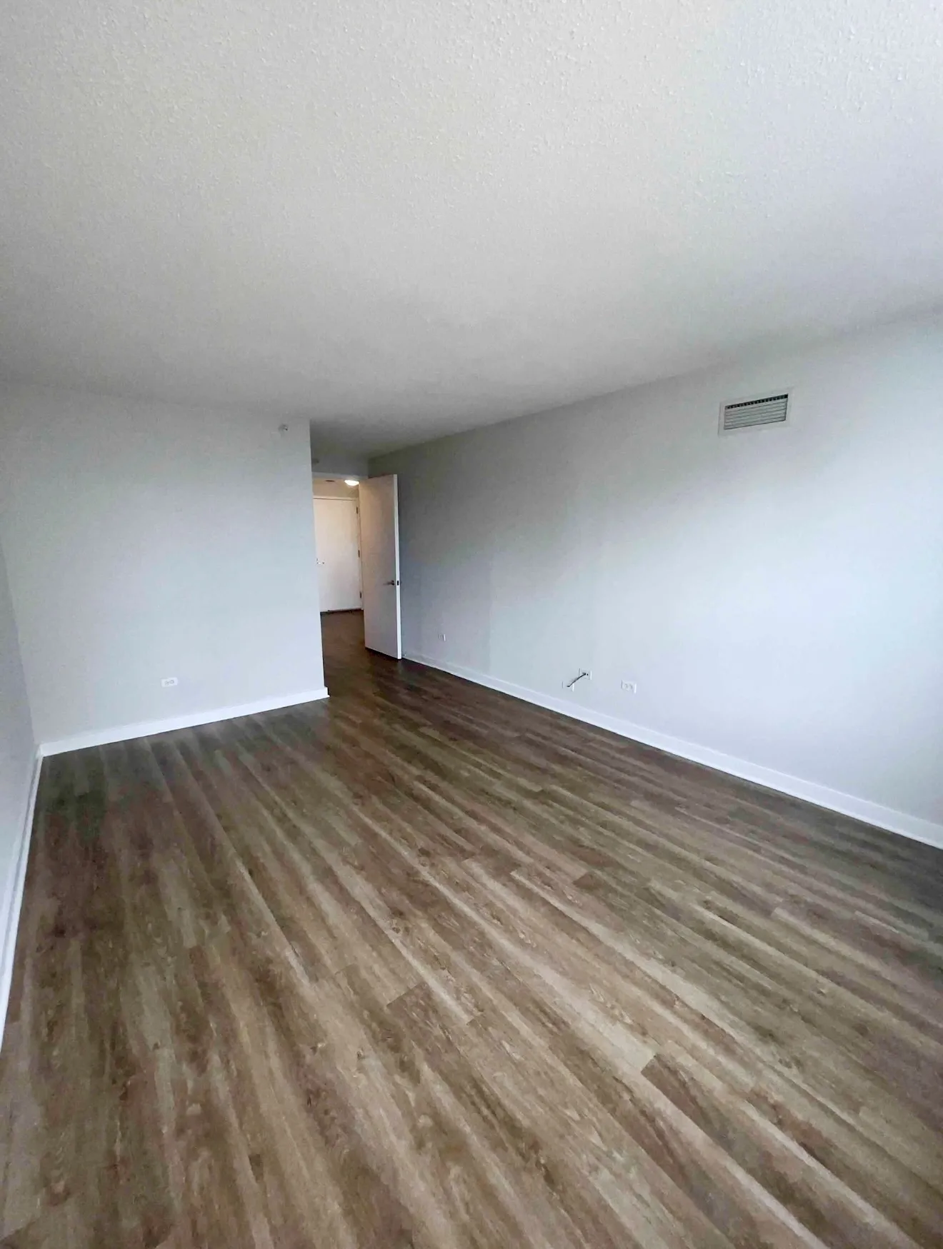 540 N Dearborn St   60610 60610-unit#2409-Chicago-IL