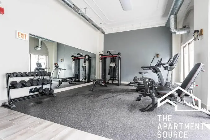 540 W Briar Pl   60657 60657-Chicago-IL