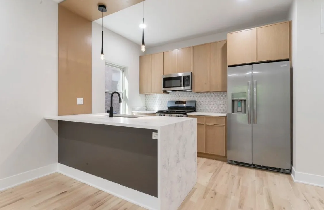 6404 S Vernon Ave 60637 60637-unit#2-Chicago-IL