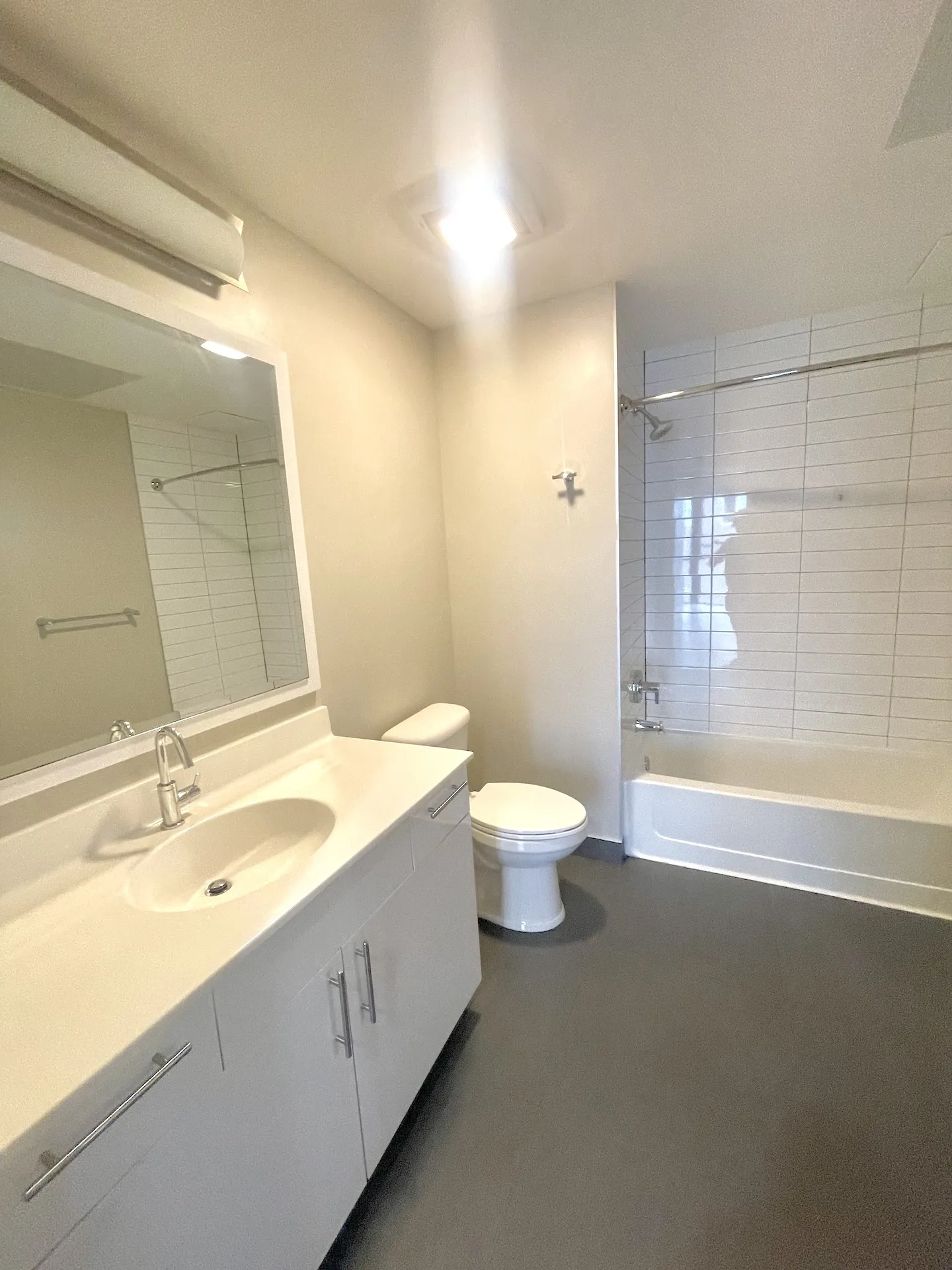 211 W Scott St 60610 60610-unit#410-Chicago-IL