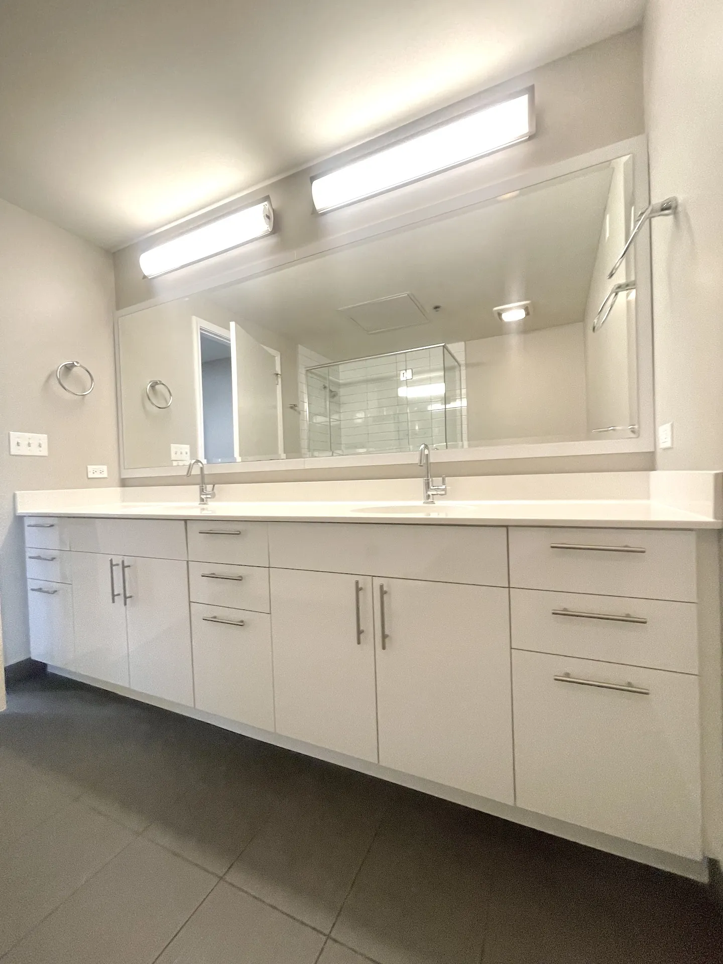 211 W Scott St 60610 60610-unit#410-Chicago-IL
