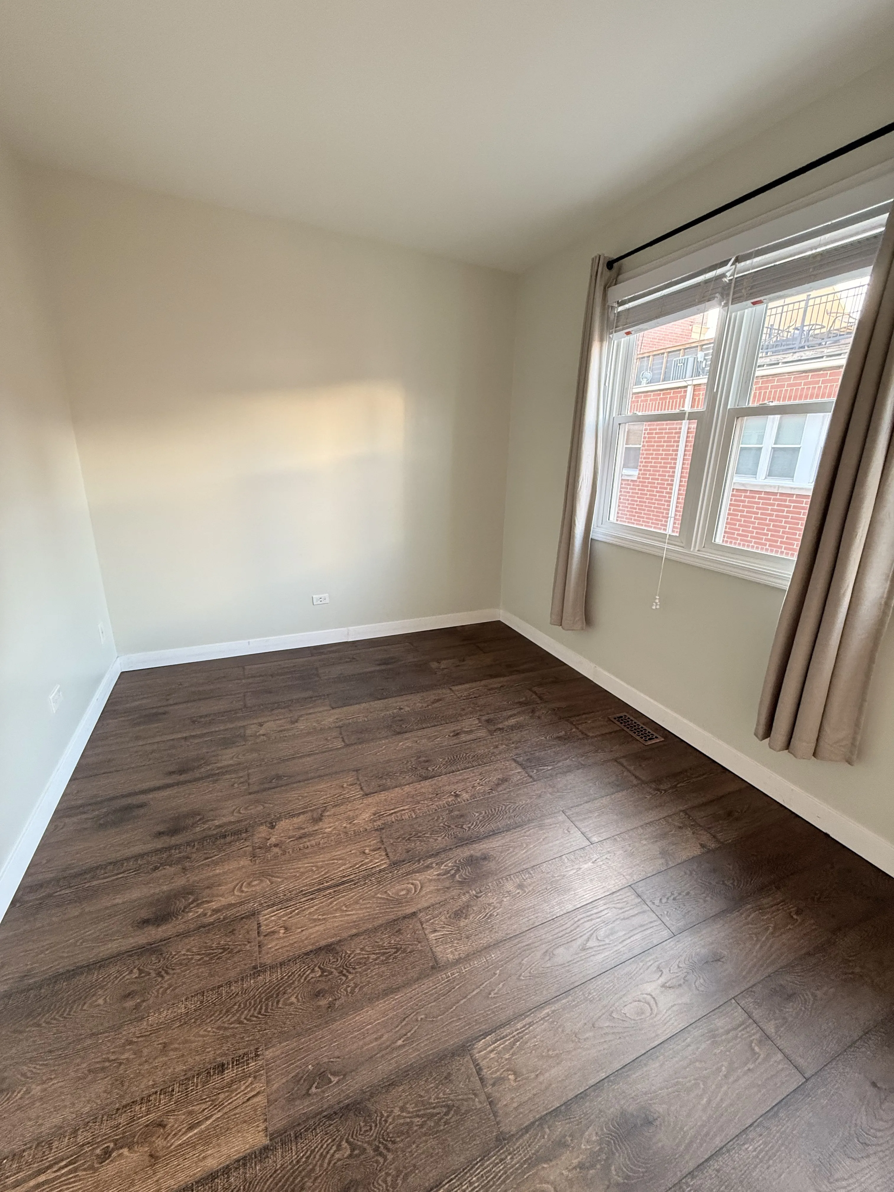 1835 W Oakdale Ave 60657 60657-Landmark Village-unit#C-Chicago-IL