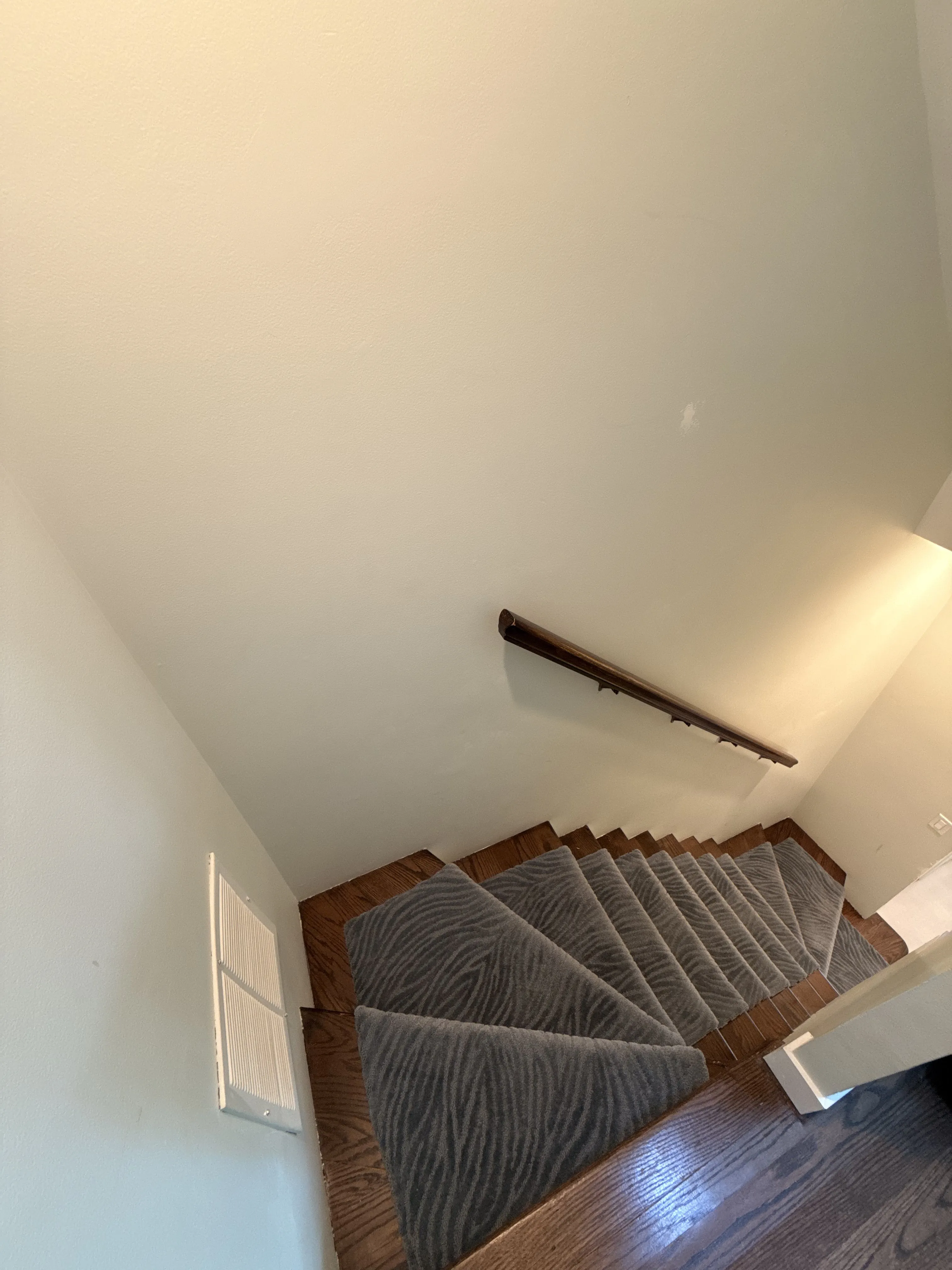 1835 W Oakdale Ave 60657 60657-Landmark Village-unit#C-Chicago-IL