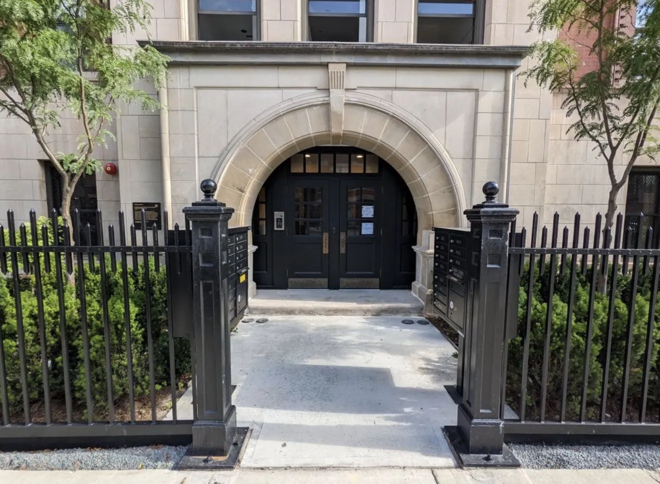 1444 W Augusta Blvd   60642 60642-Peabody Apartments-unit#104-Chicago-IL