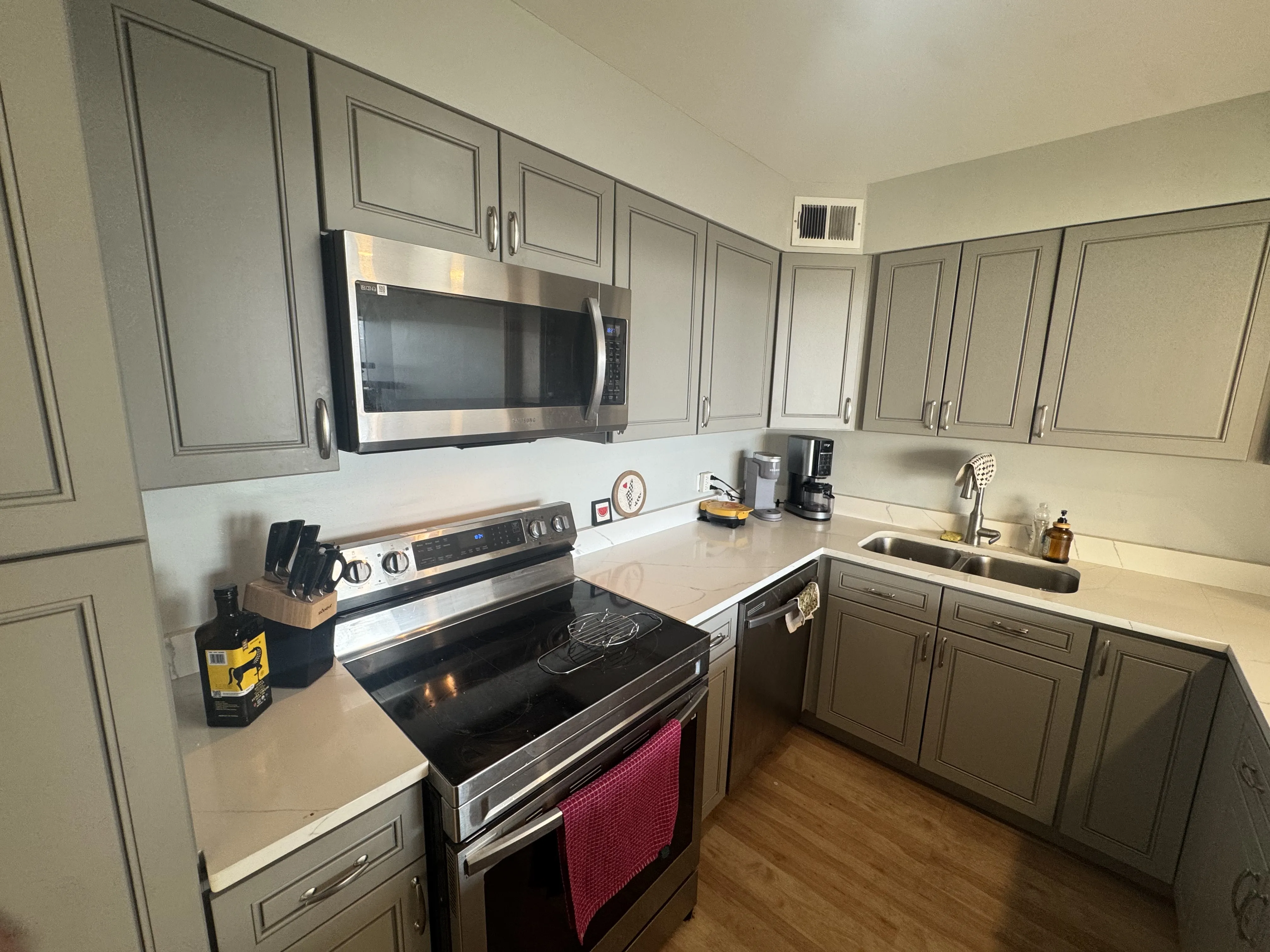 4800 S  Beach Dr   60615 60615-Newport Condominiums-unit#1102 N-Chicago-IL