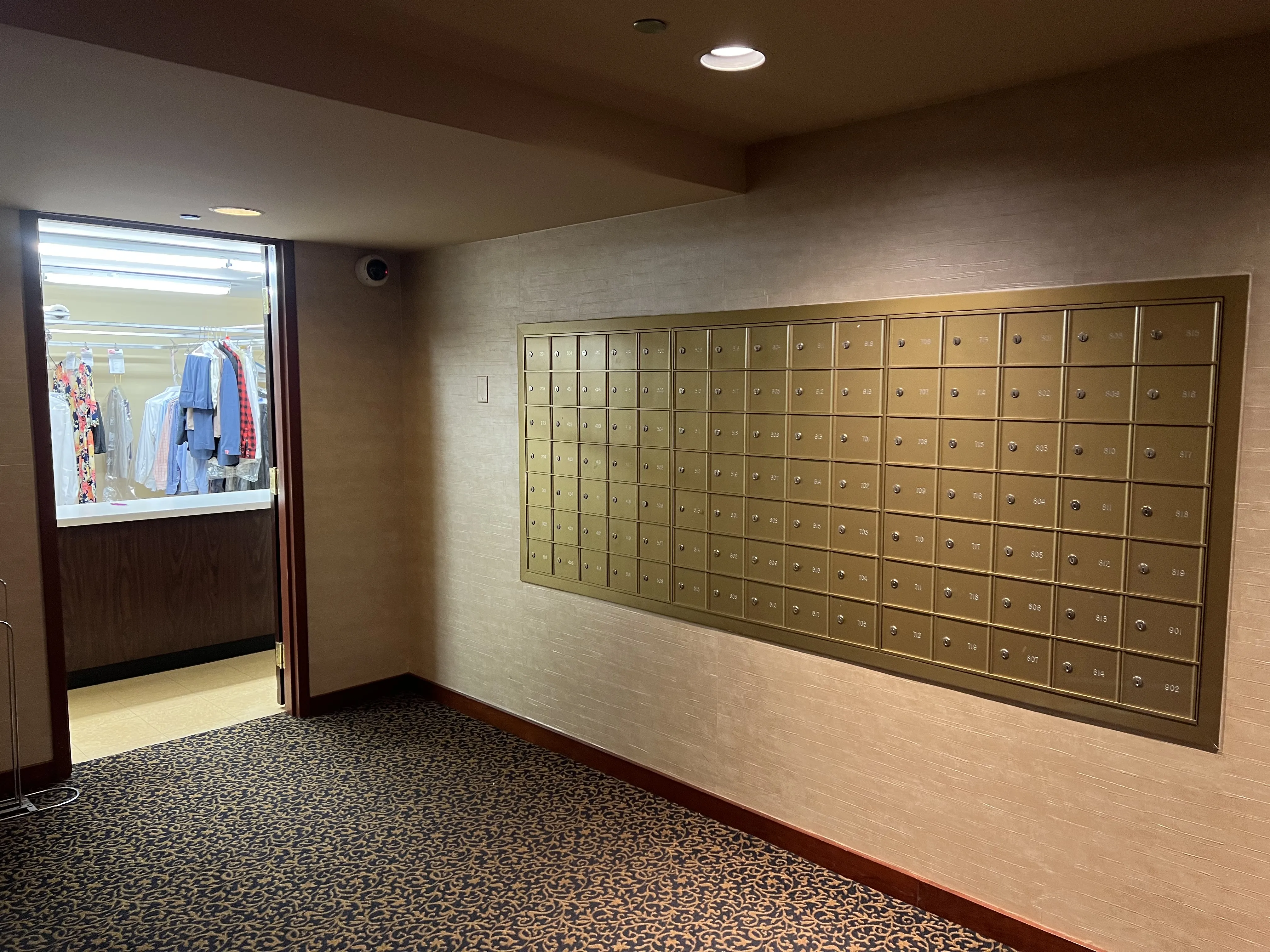 910 S Michigan Ave 60605 60605-Chicago-IL