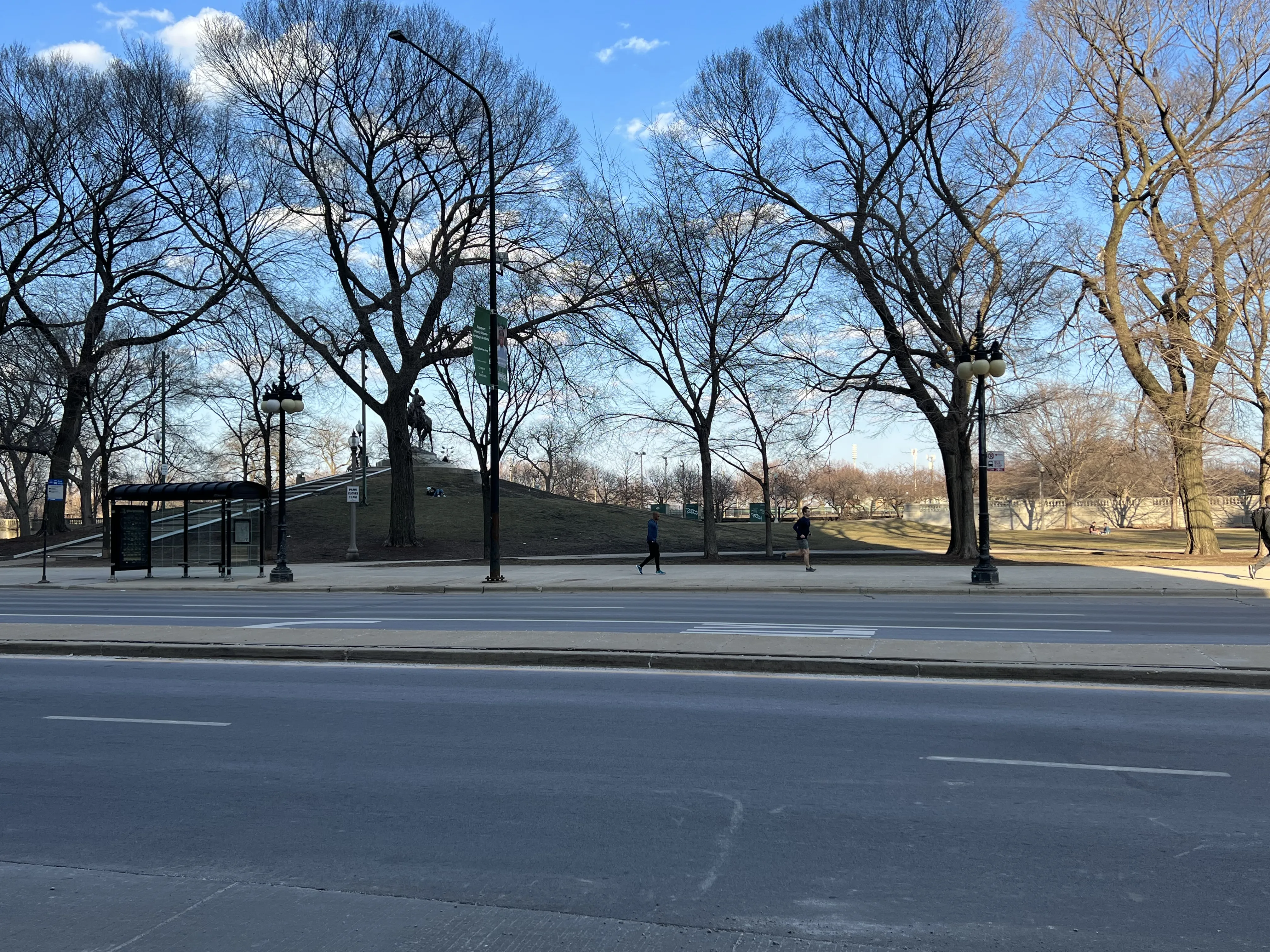 910 S Michigan Ave 60605 60605-Chicago-IL