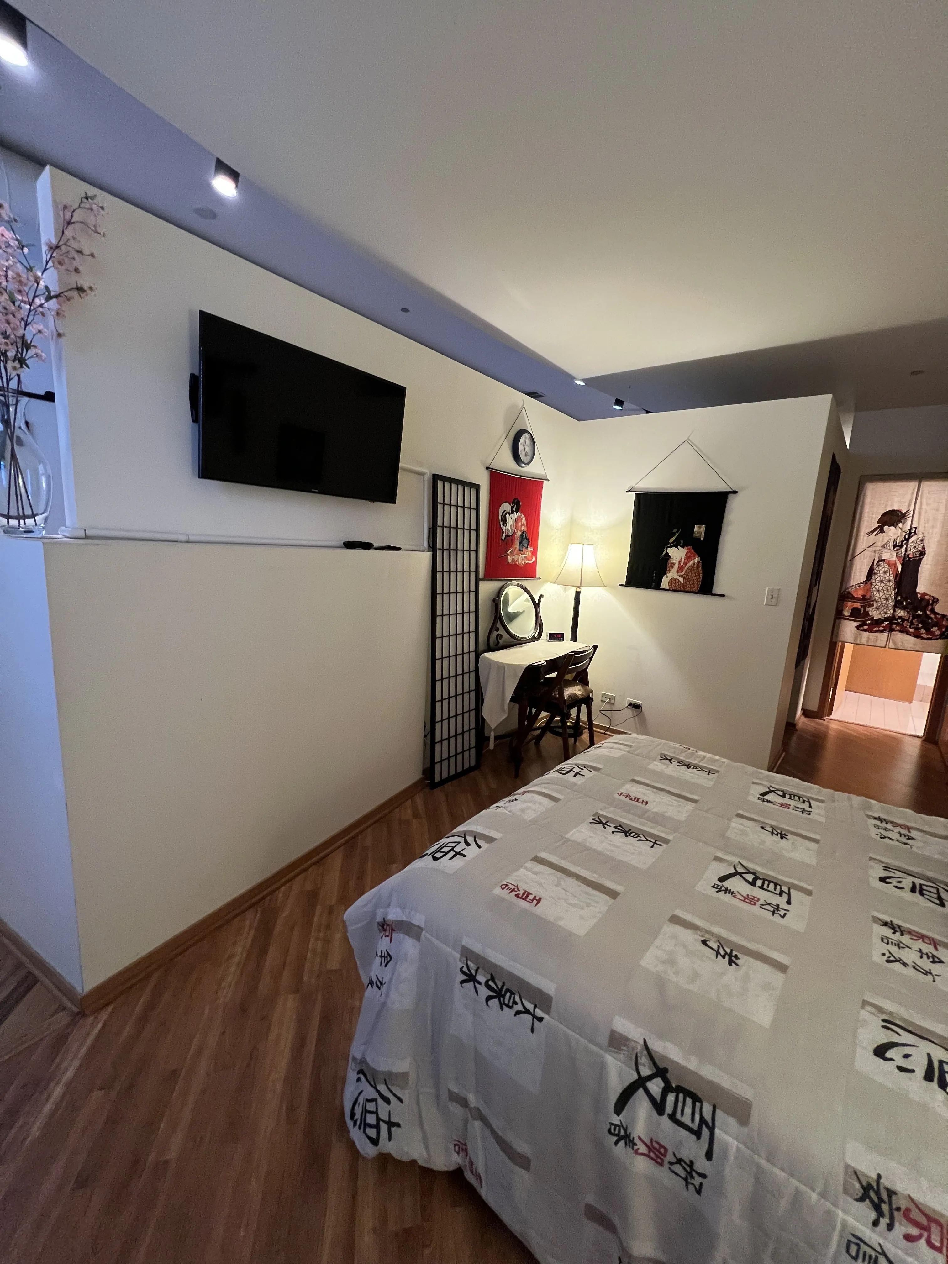 910 S Michigan Ave 60605 60605-Chicago-IL