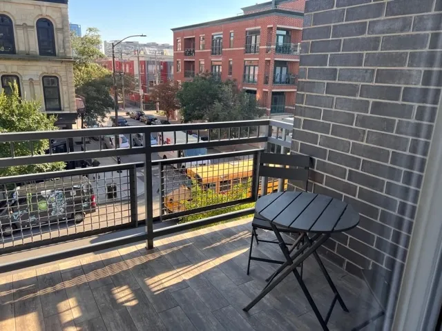 4 N Aberdeen St   60607 60607-The Aberdeen-unit#301-Chicago-IL