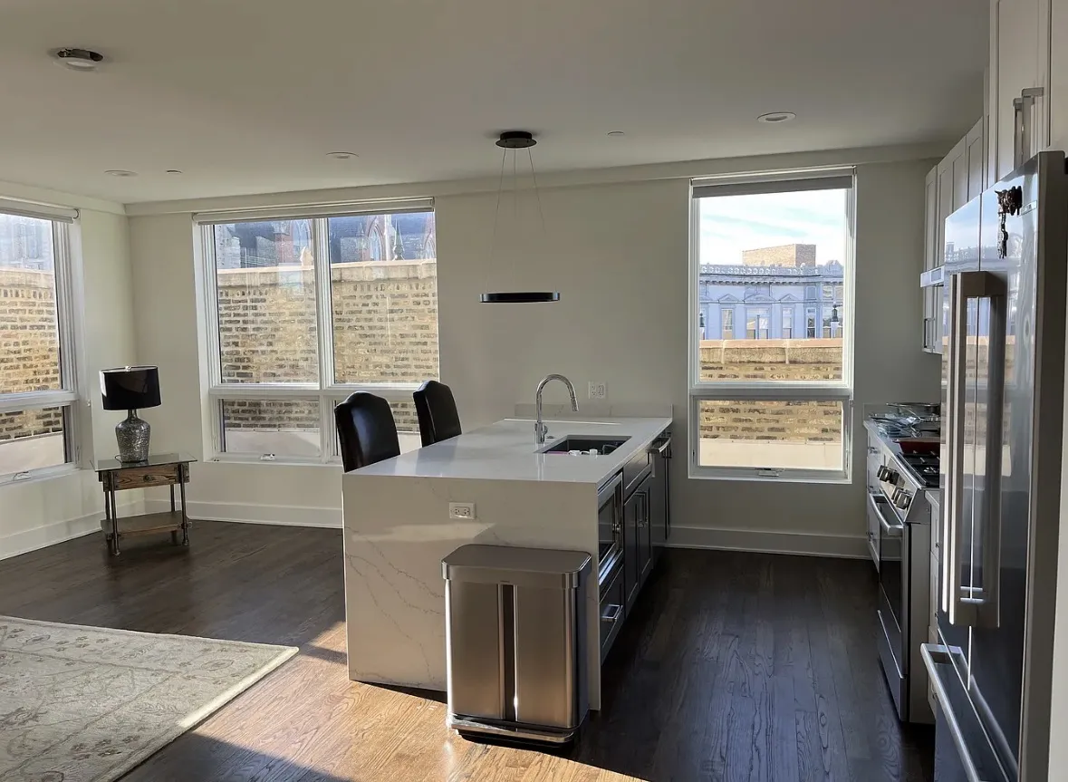 3001 N Southport Ave 60657 60657-unit#301-Chicago-IL