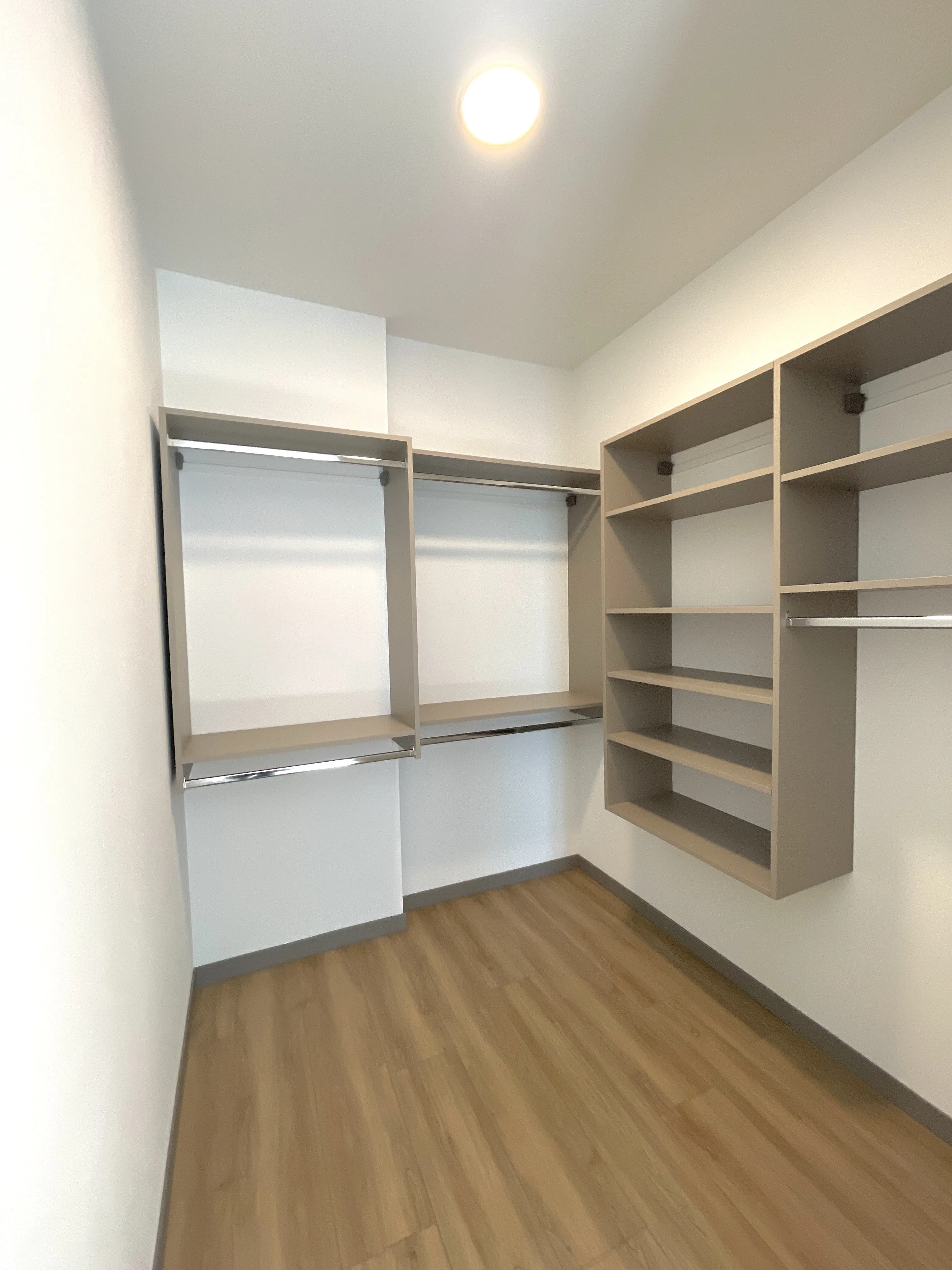 513 S Damen Ave   60612 60612-unit#1301-Chicago-IL