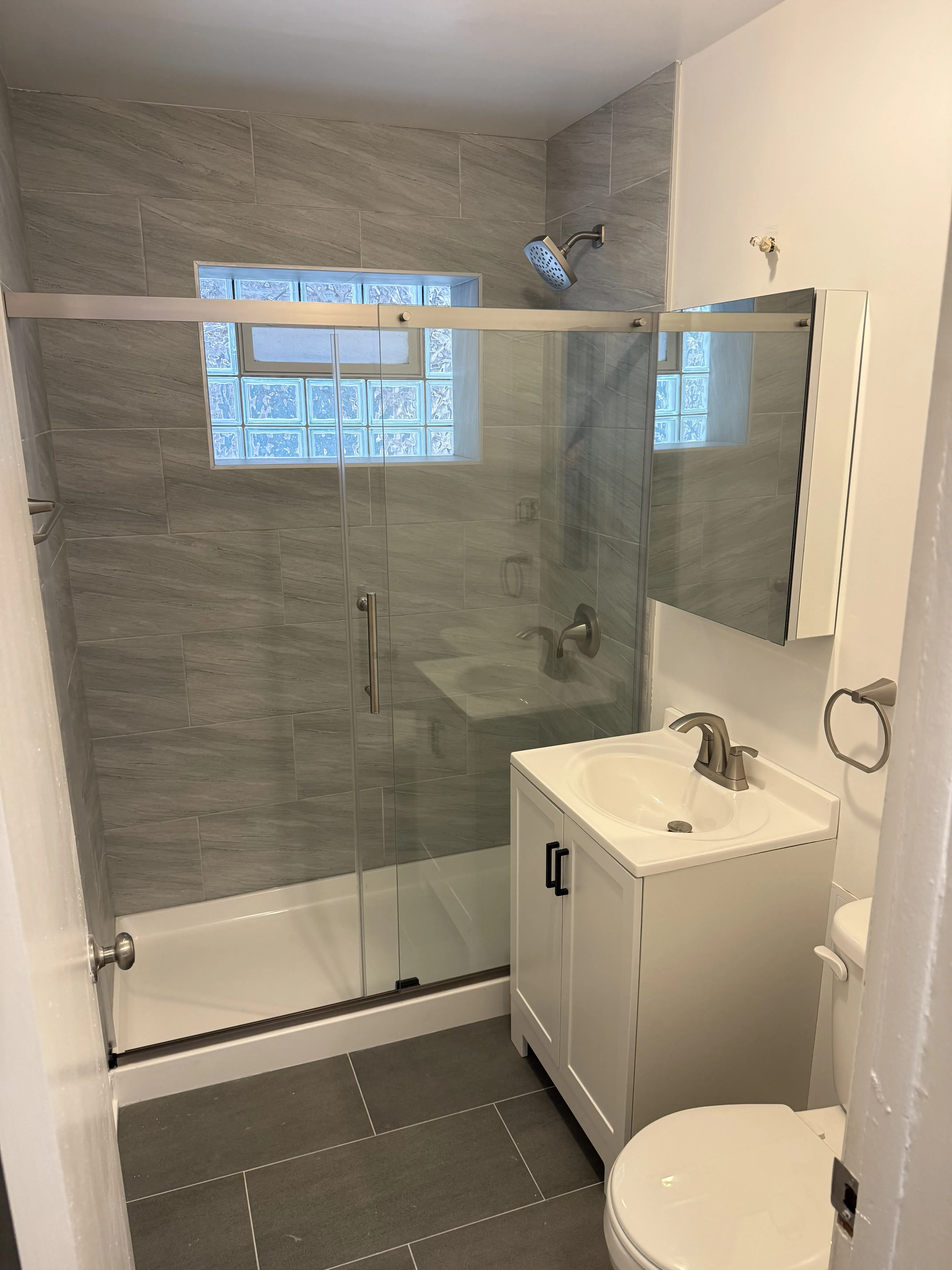 1405 W Sherwin Ave 60626 60626-unit#GS-Chicago-IL