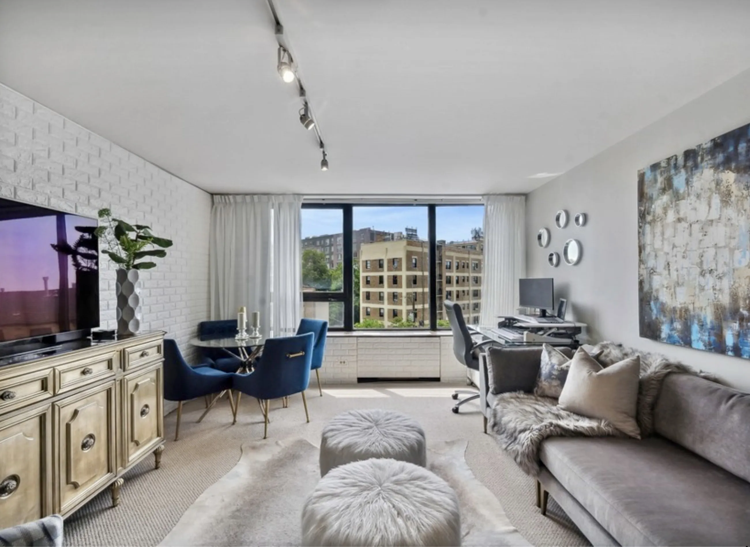 3930 N Pine Grove Ave 60613 60613-unit#5th Floor -Chicago-IL