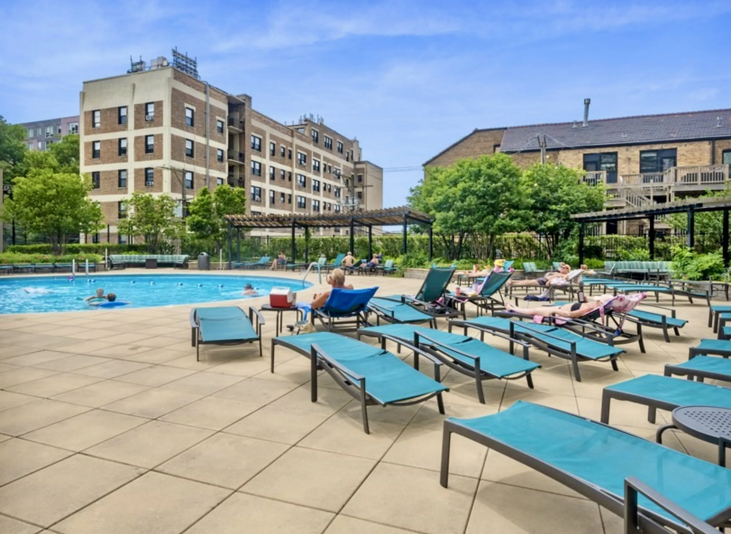 3930 N Pine Grove Ave 60613 60613-unit#5th Floor -Chicago-IL