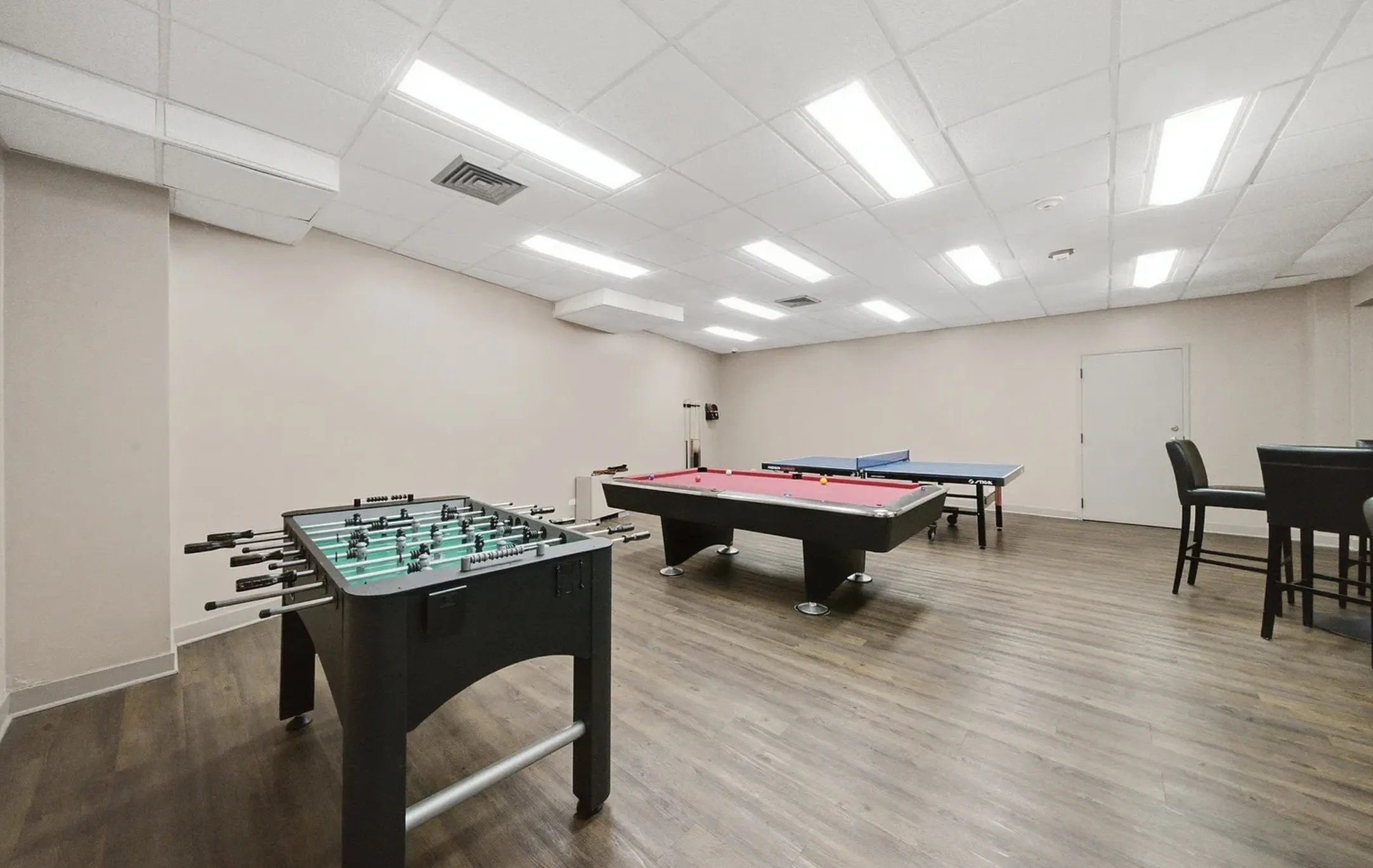 3930 N Pine Grove Ave 60613 60613-unit#5th Floor -Chicago-IL
