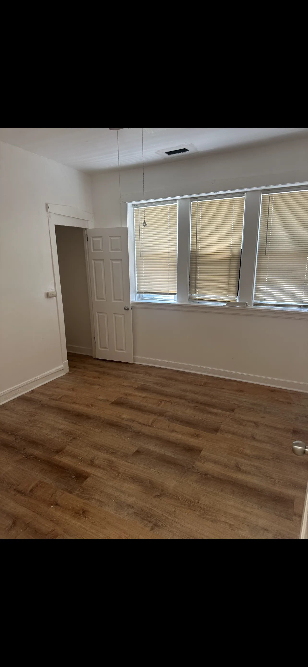 3252 W BERTEAU AVE 60618-unit#G-Chicago-IL