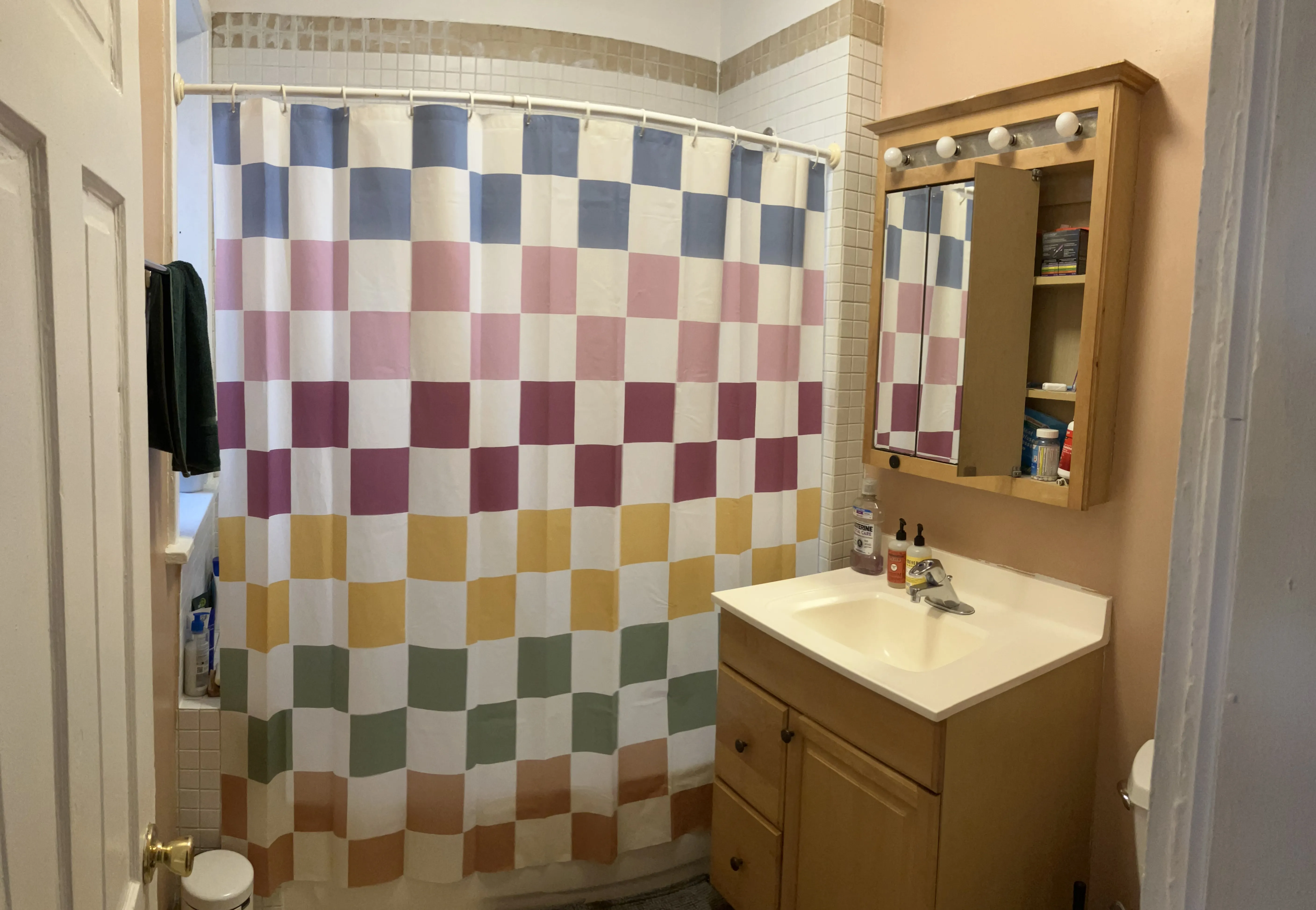 1323 N Artesian Ave   60622 60622-unit#Apt 3F-Chicago-IL