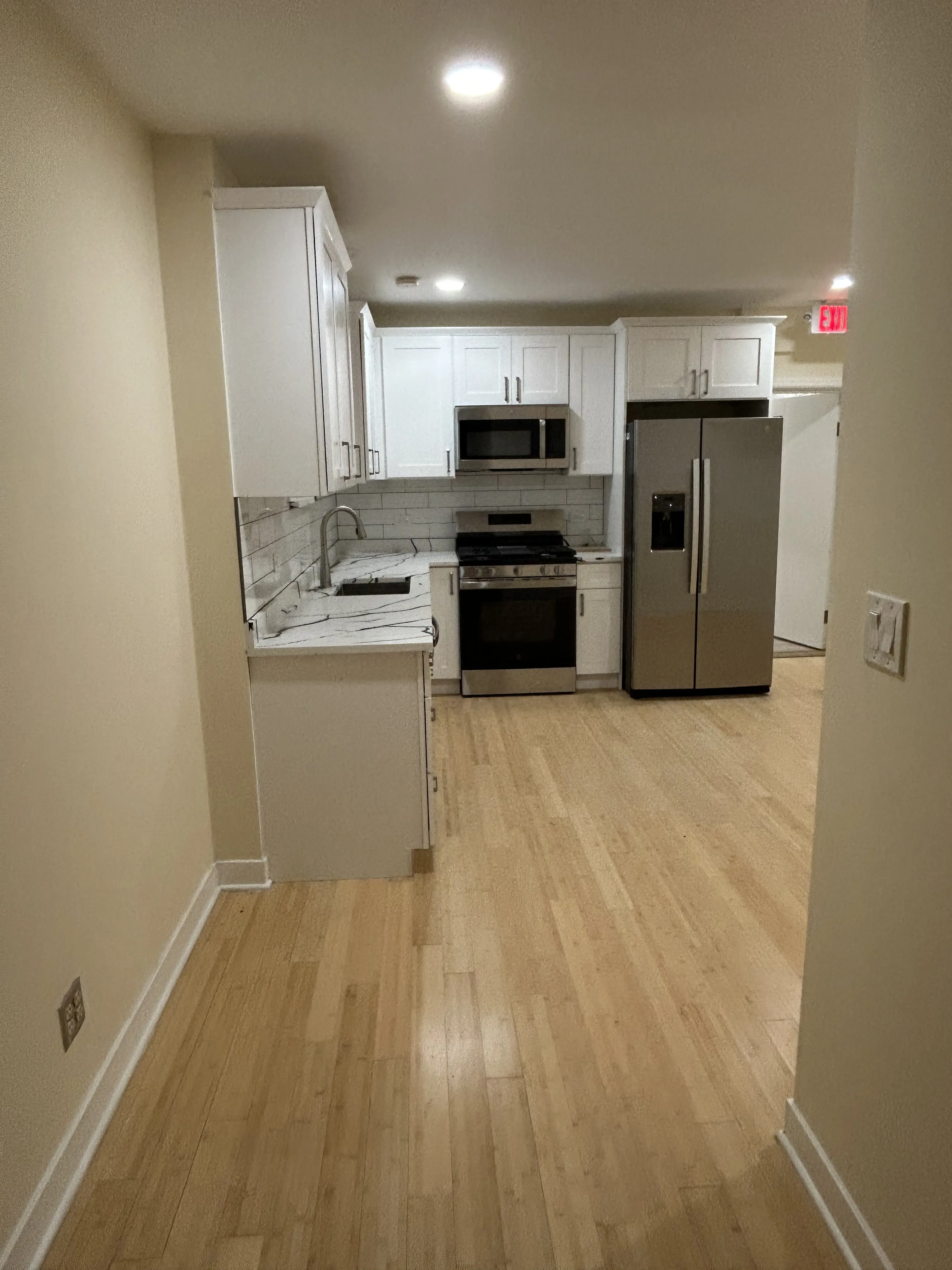 5746 N Milwaukee Ave 60646 60646-unit#1-Chicago-IL