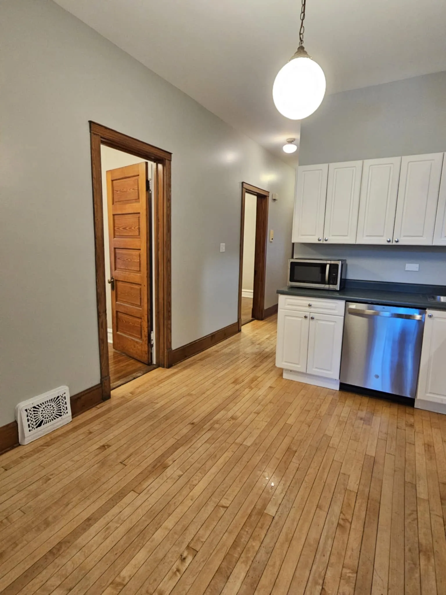 3727 N WAYNE AVE 60613-unit#1-Chicago-IL