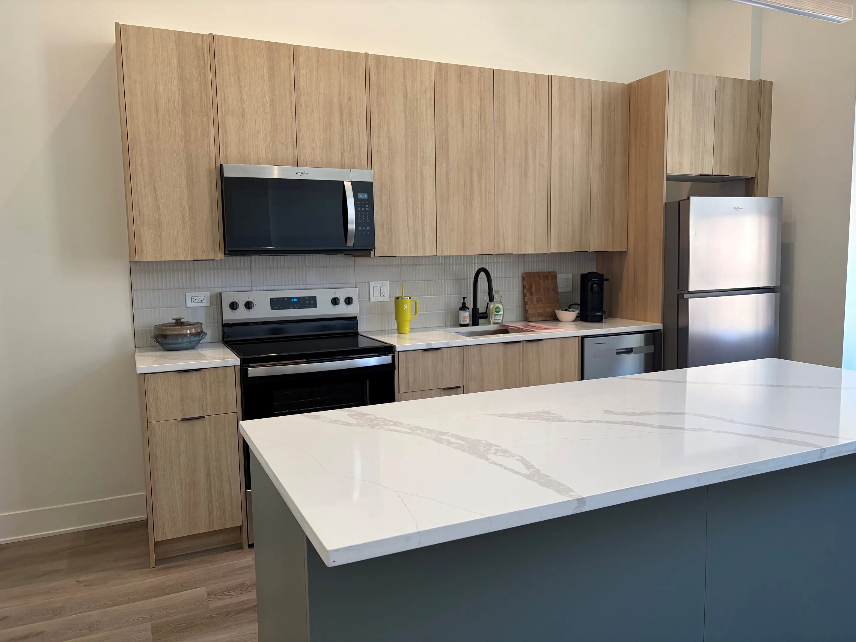813 W Evergreen Ave   60642 60642-Evergreen Lofts-unit#205-Chicago-IL