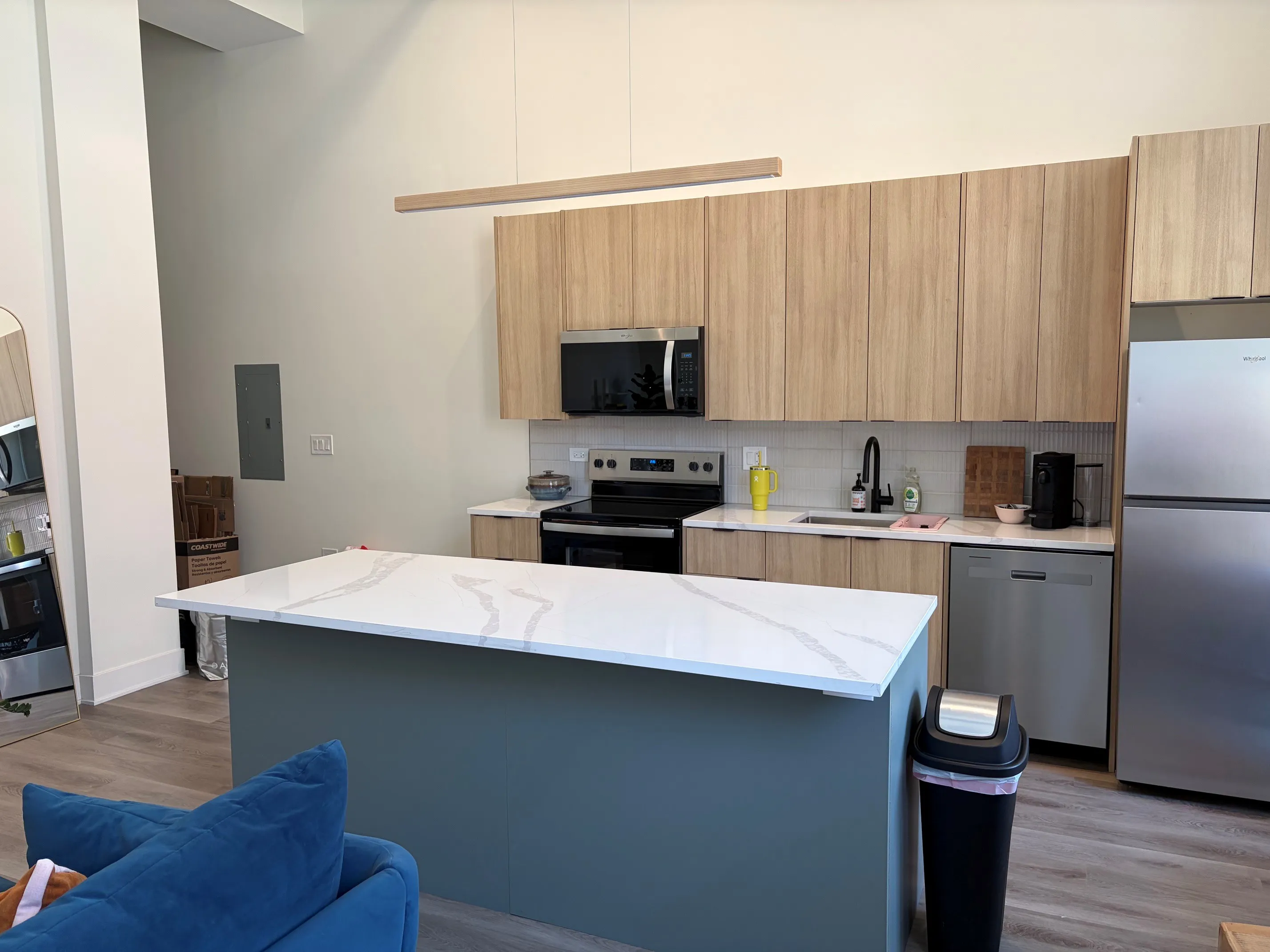 813 W Evergreen Ave   60642 60642-Evergreen Lofts-unit#205-Chicago-IL