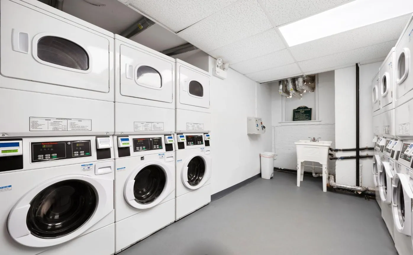 641 W Aldine Ave   60657 60657-unit#512-Chicago-IL