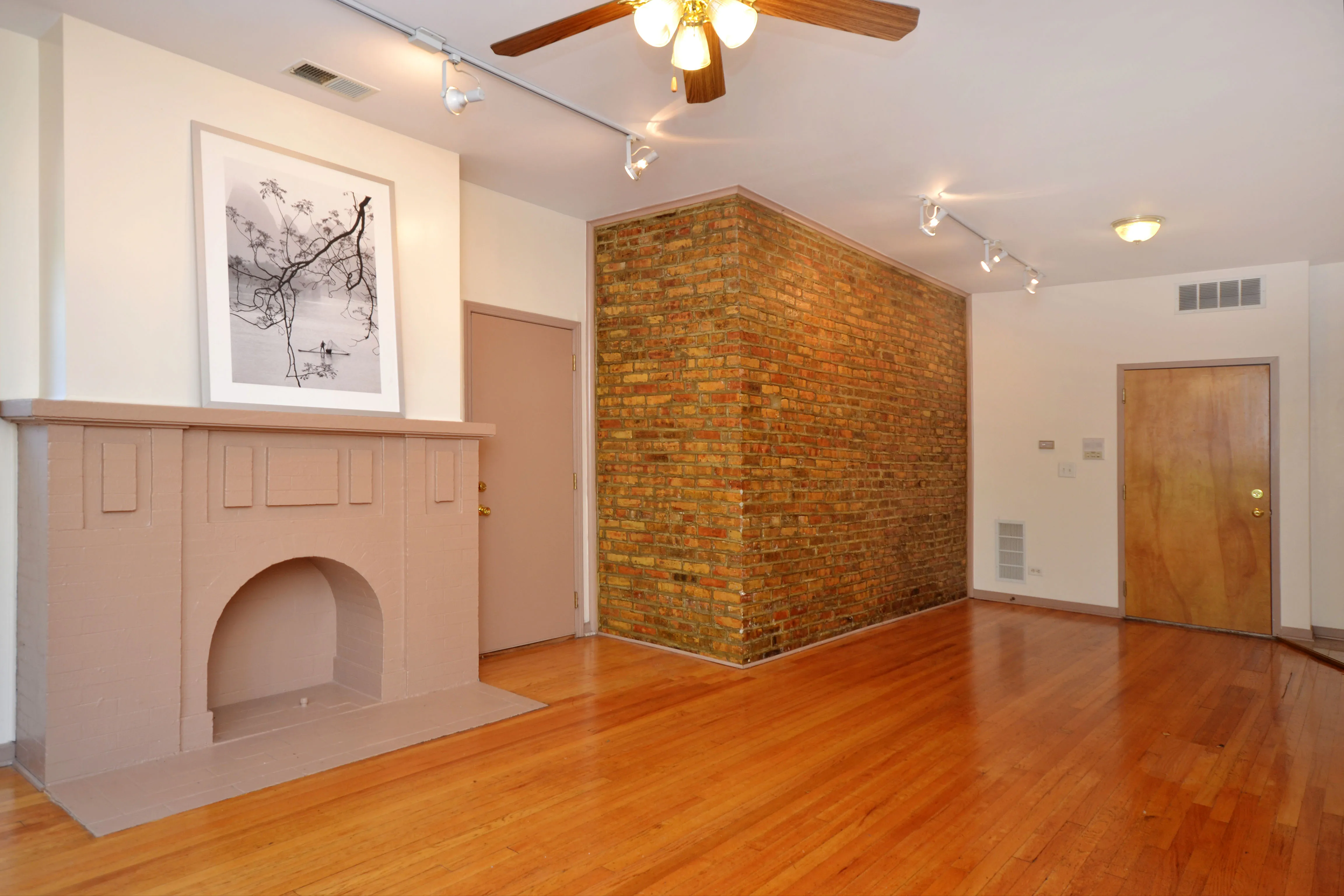 952 W Windsor Ave 60640 60640-unit#2W-Chicago-IL