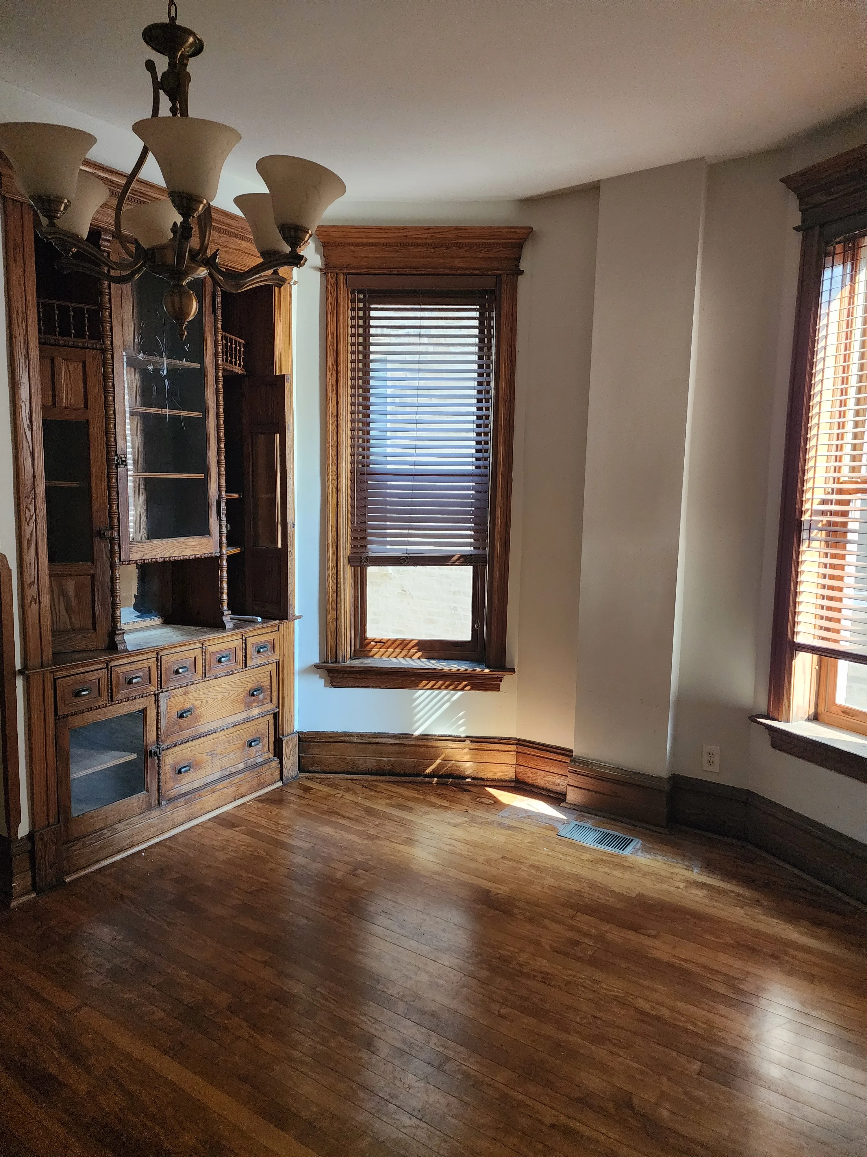 834 N Hermitage Ave   60622 60622-Chicago-IL