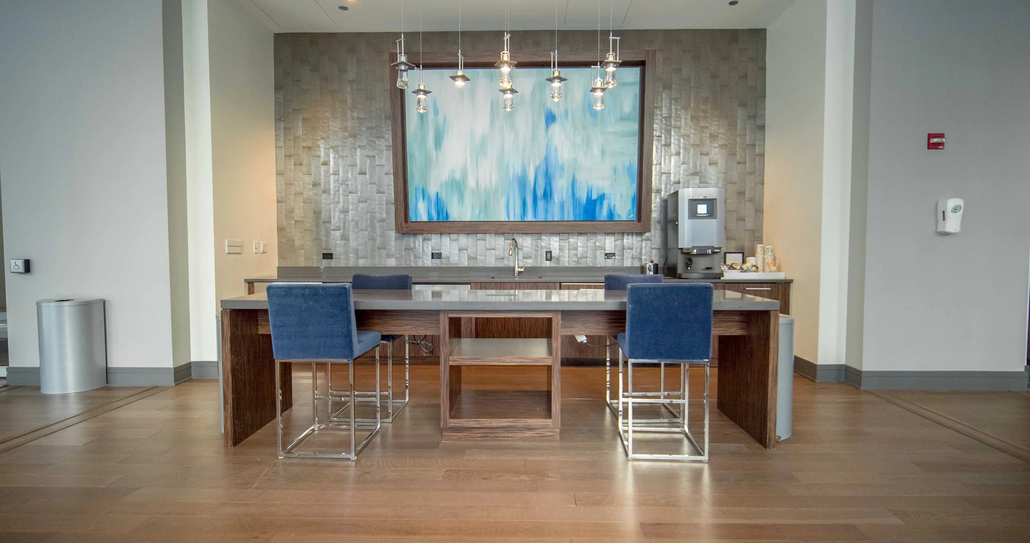201 N Garland Ct   60601 60601-unit#910-Chicago-IL