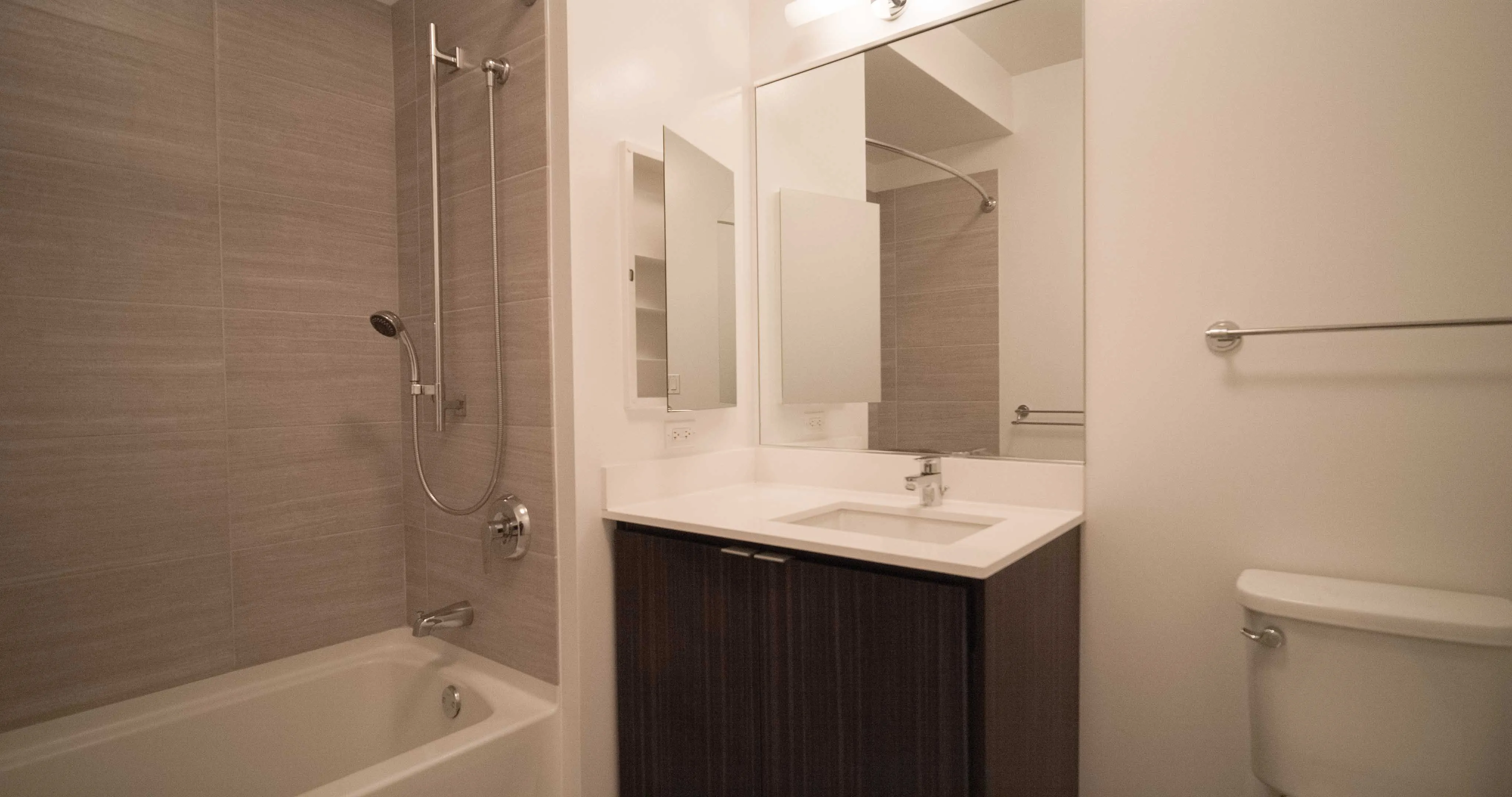 201 N Garland Ct 60601 60601-unit#910-Chicago-IL