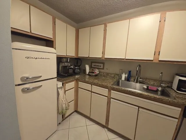 1122 N Clark St   60610 60610-unit#1005-Chicago-IL