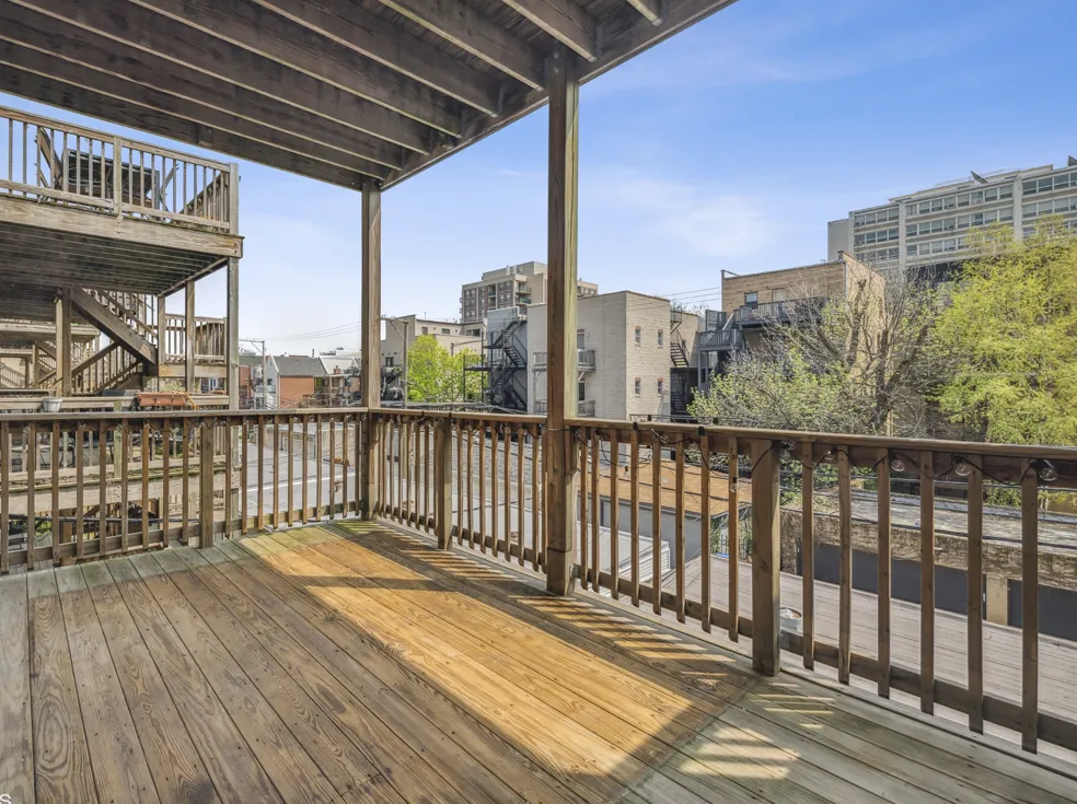 1335 N Mohawk St   60610 60610-unit#2N-Chicago-IL