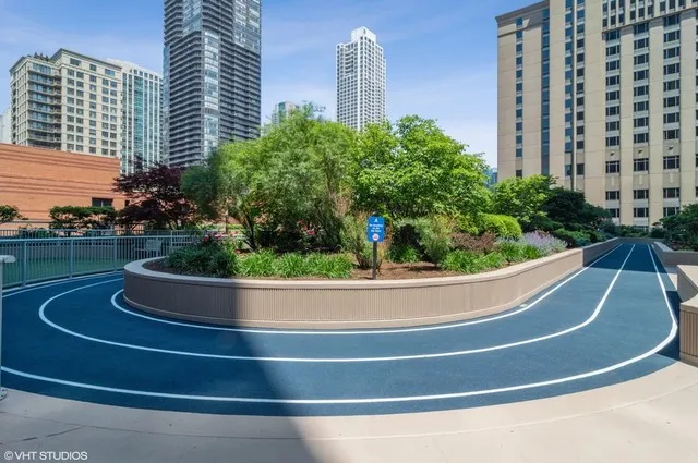 545 N Dearborn Pkwy   60654 60654-Grand Plaza-unit#3008-Chicago-IL