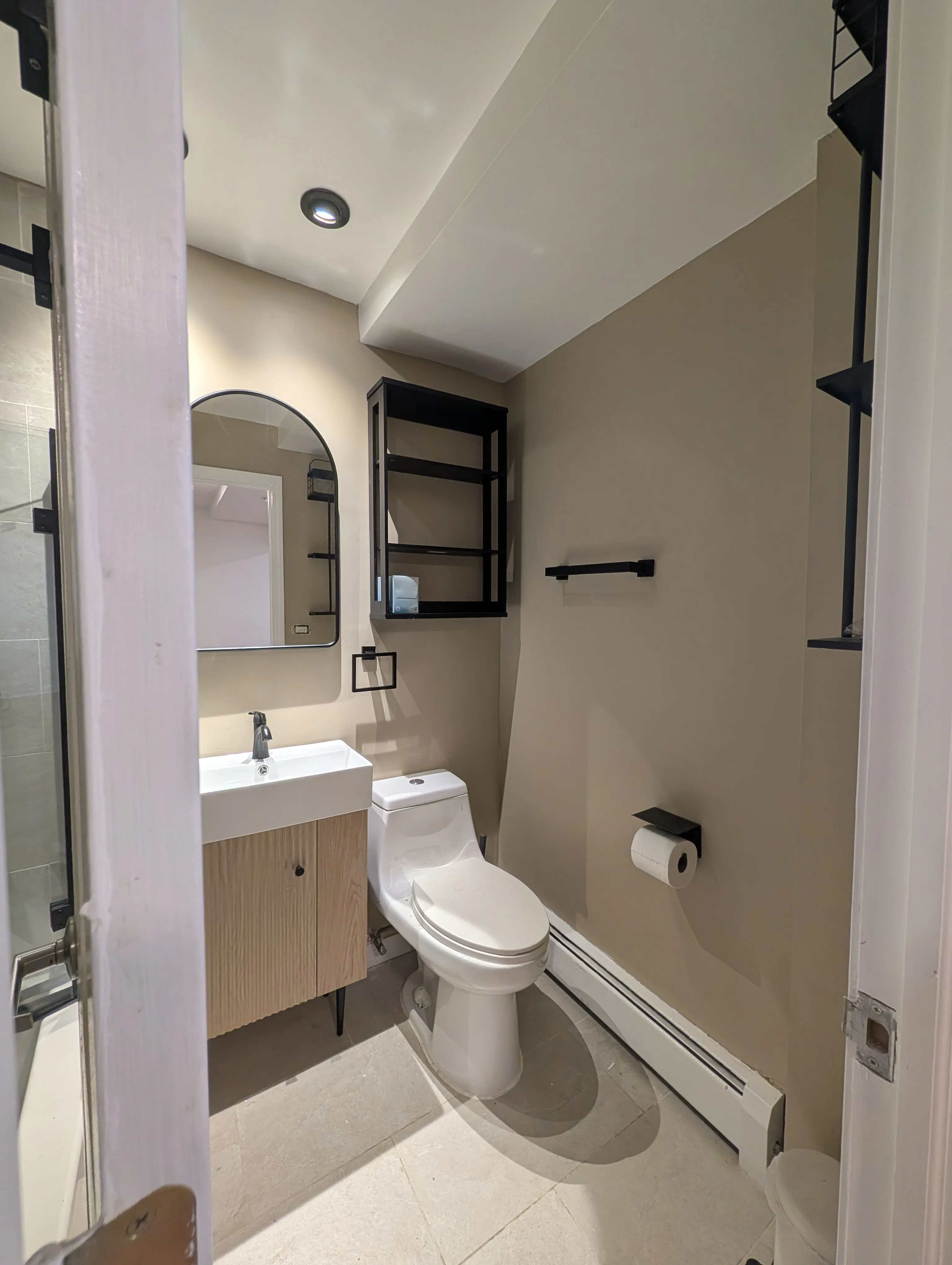 6361 N Paulina St 60660 60660-unit#1B-Chicago-IL