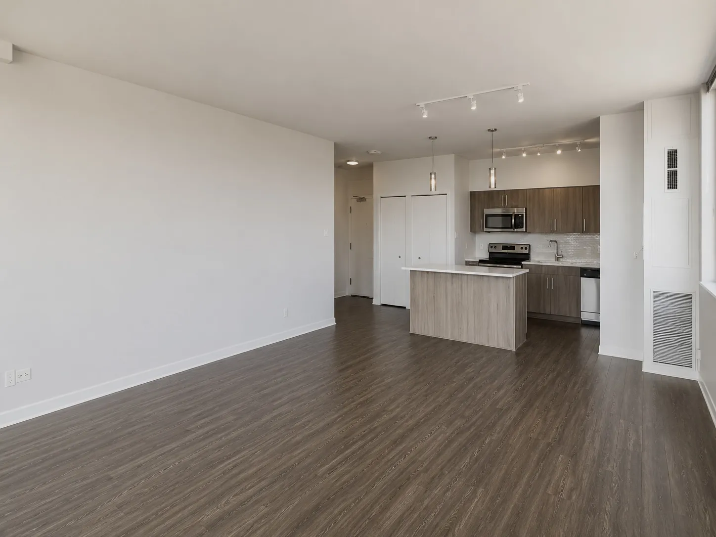 901 S Ashland Ave   60607 60607-unit#610-Chicago-IL