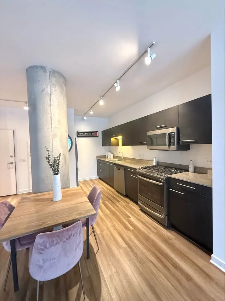 840 W Blackhawk St 60642 60642-unit#205-Chicago-IL