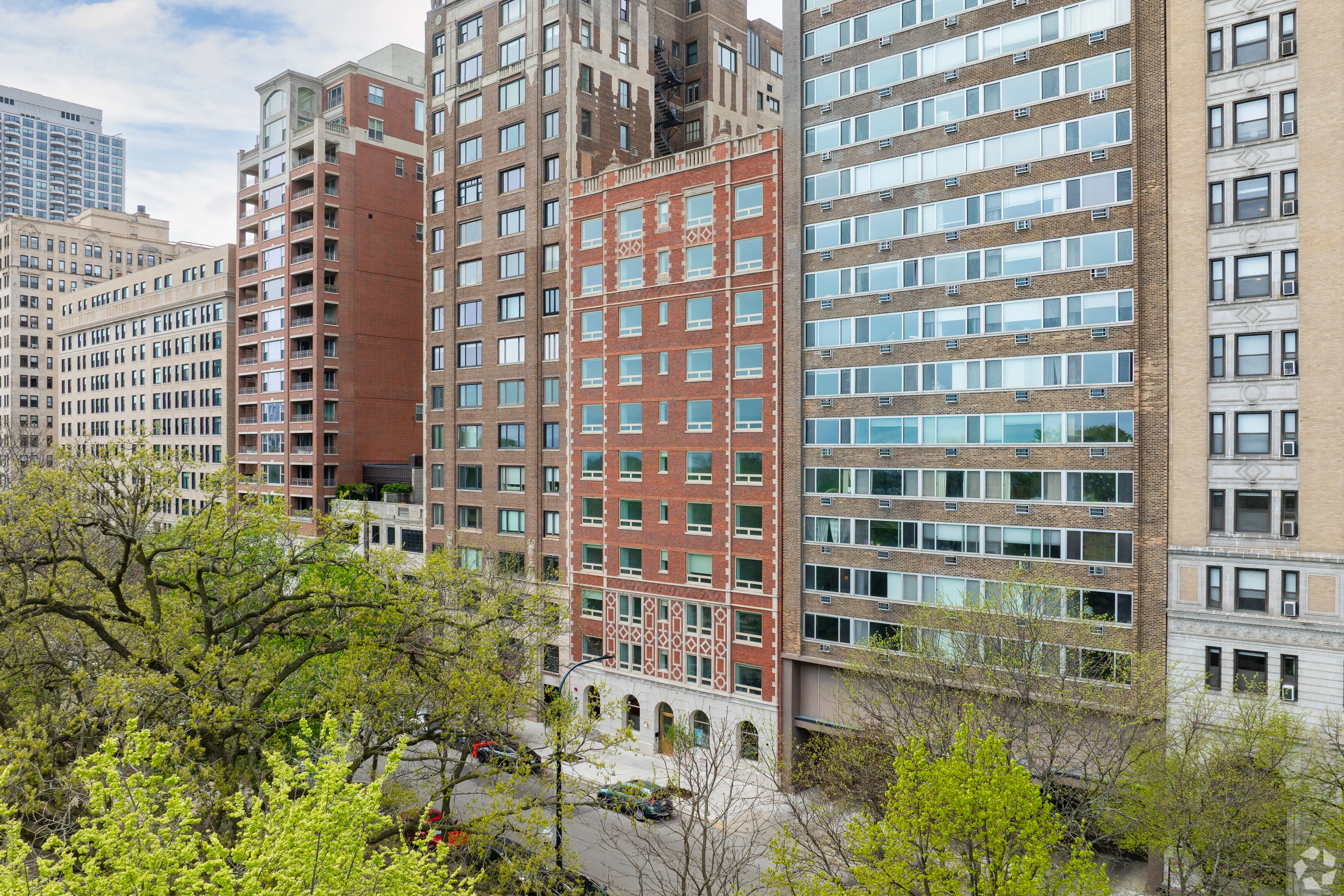 2140 N Lincoln Park W 60614 60614-unit#501-Chicago-IL