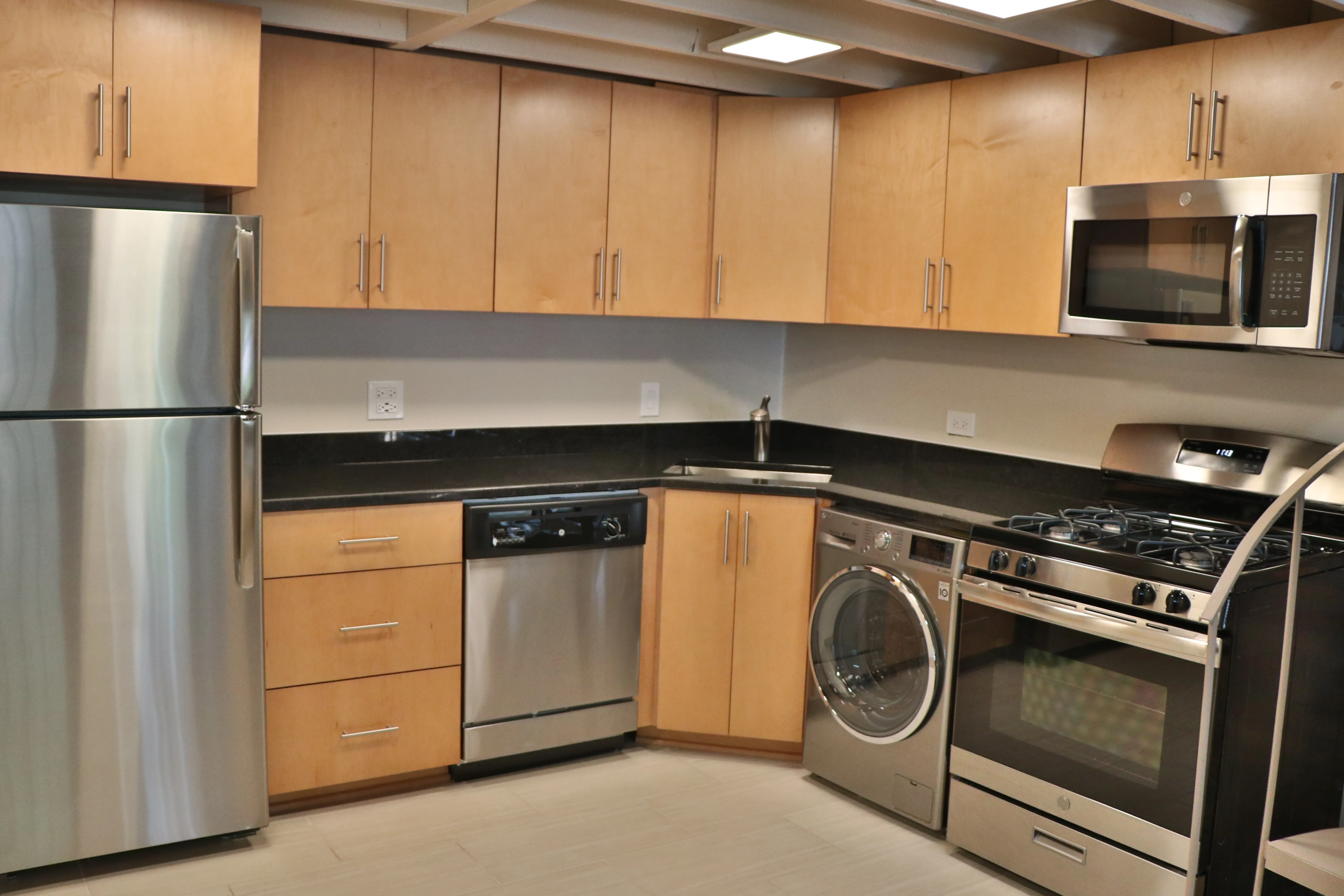3180 N Clark St 60657 60657-Belmont Court-unit#K6-Chicago-IL