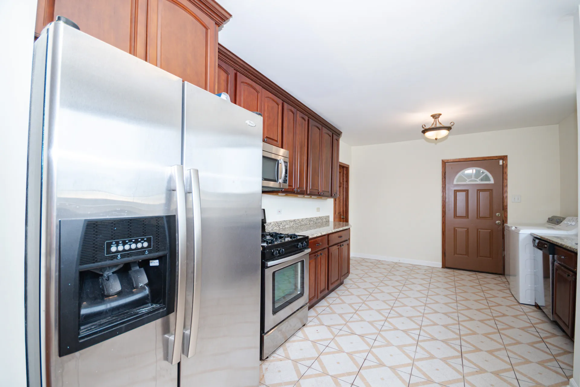 7554 N Claremont Ave 60645 60645-unit#2-Chicago-IL