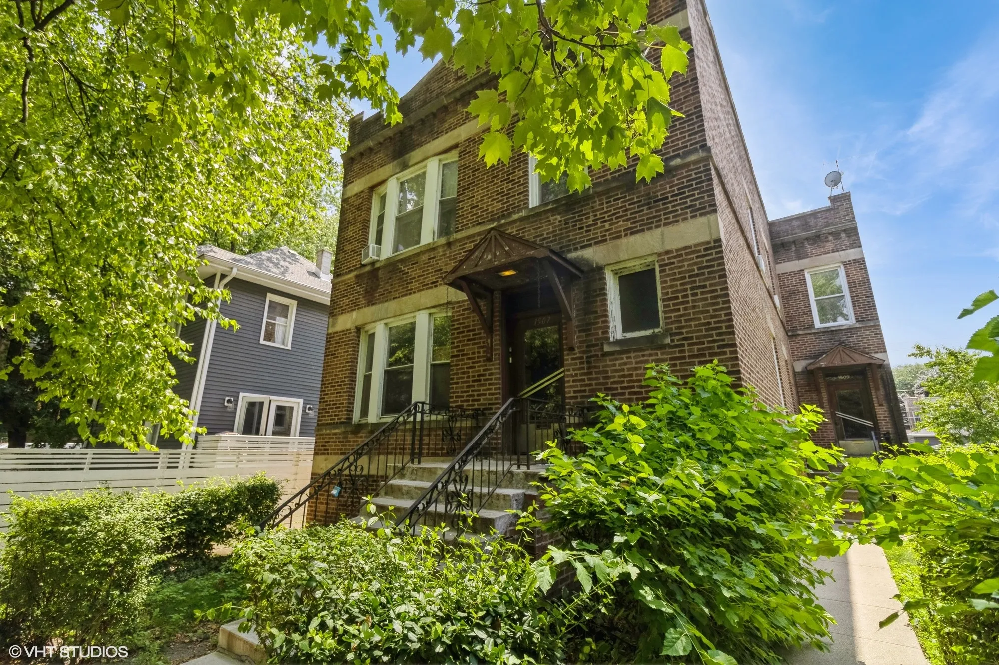 1507 W Rosemont Ave 60660 60660-unit#1-Chicago-IL