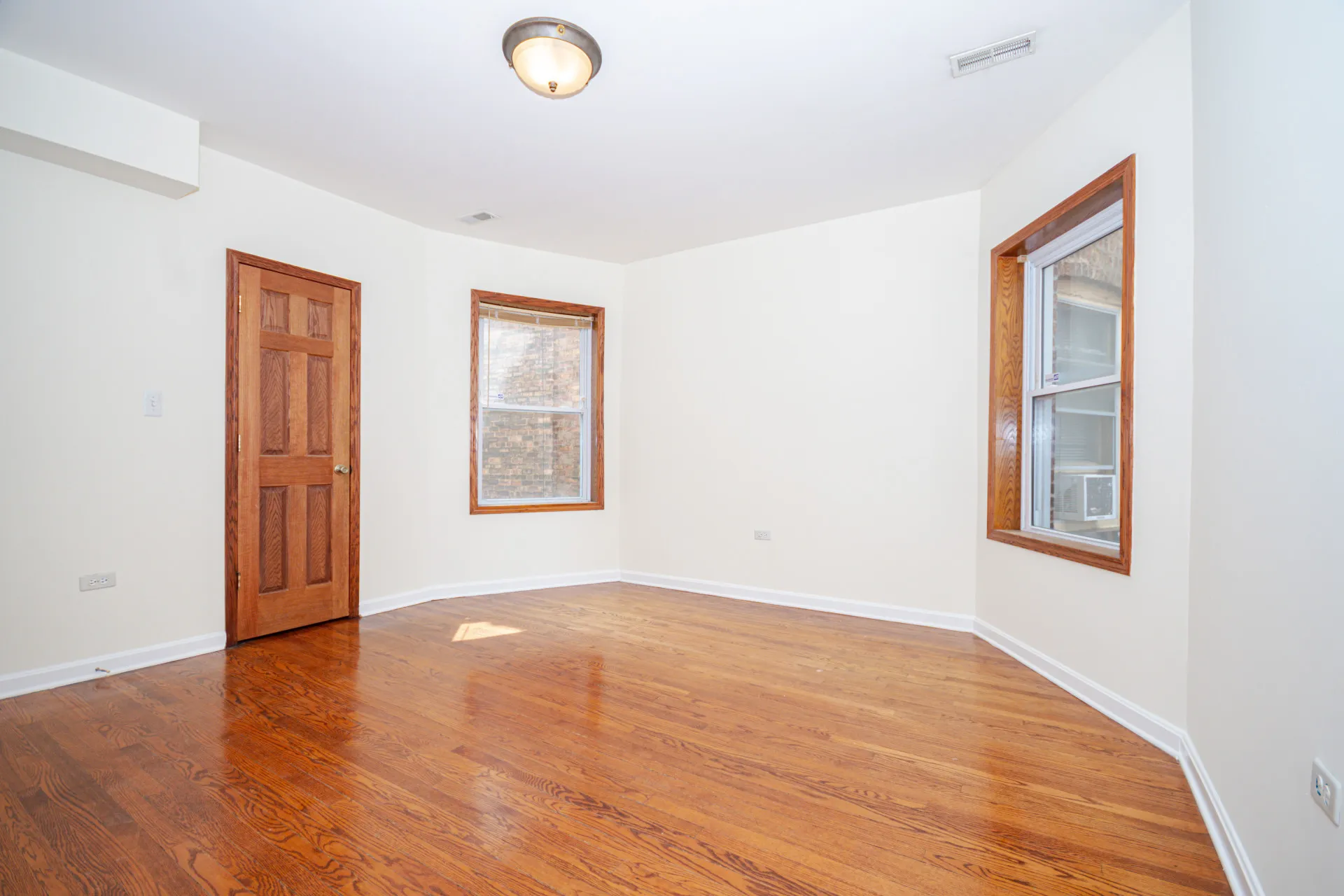 7554 N Claremont Ave 60645 60645-unit#2-Chicago-IL