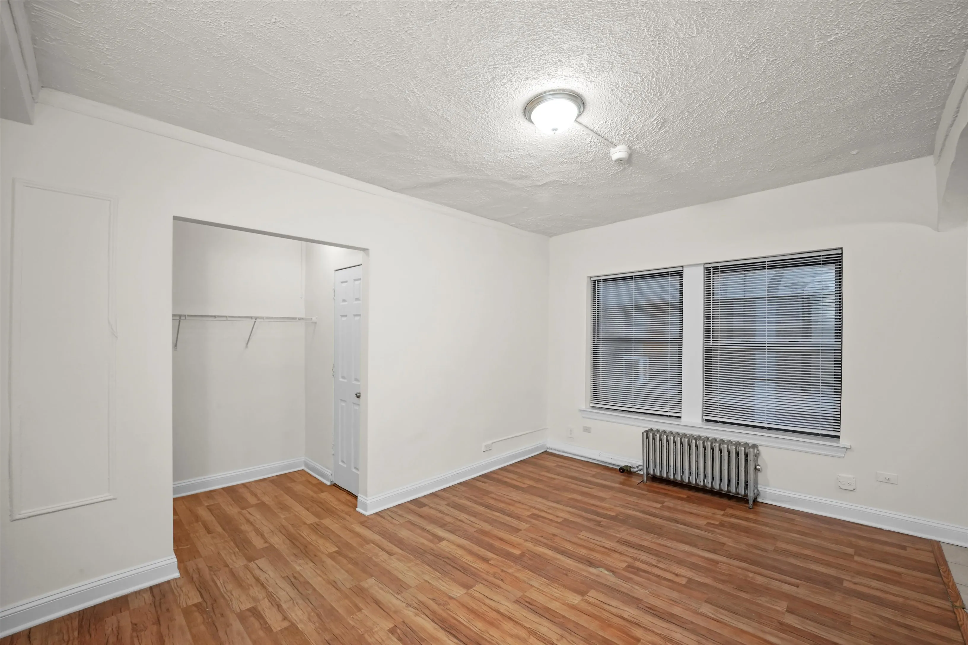 5417 N. Kenmore 60640-unit#406-Chicago-IL