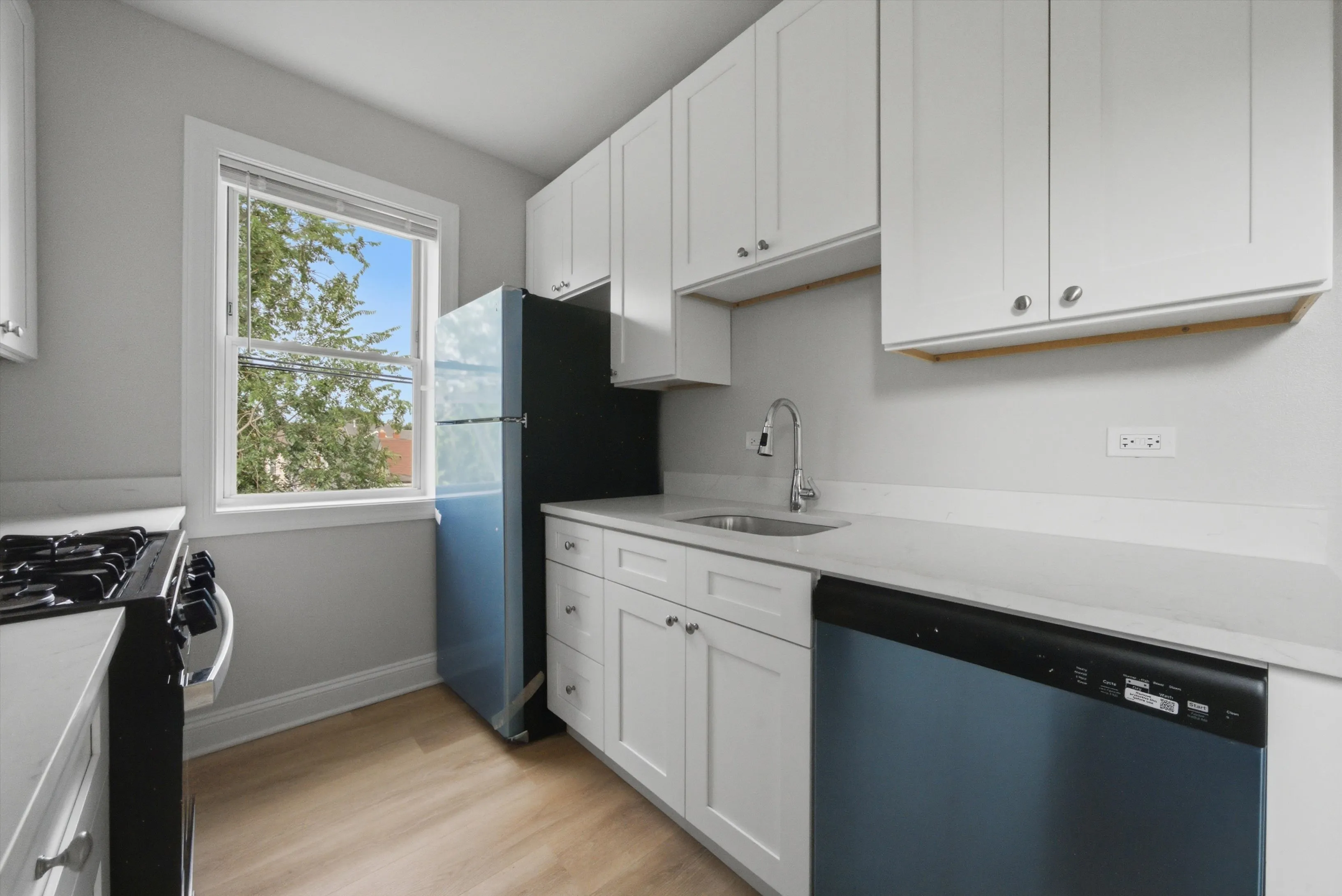 2600 N. Kimball ,  60647 60647-unit#411-Chicago-IL