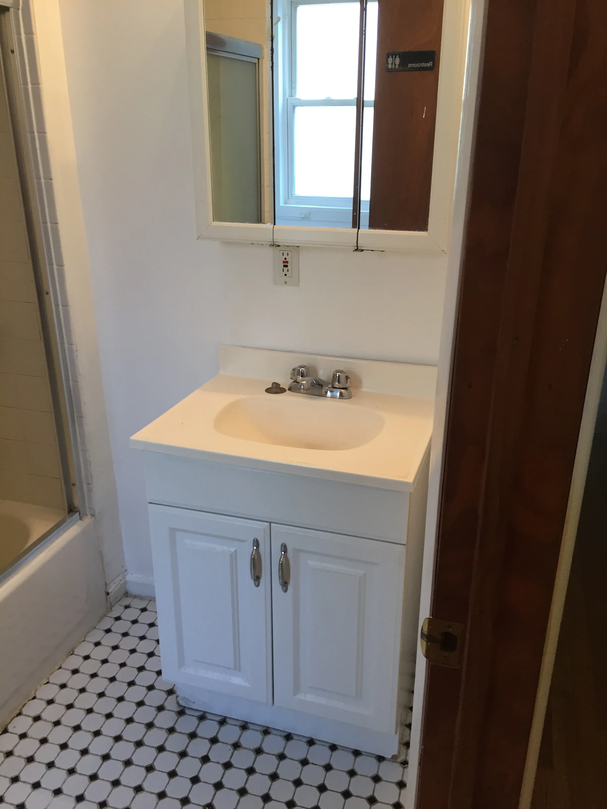 1532 W Thomas St 60642 60642-unit#2F-Chicago-IL
