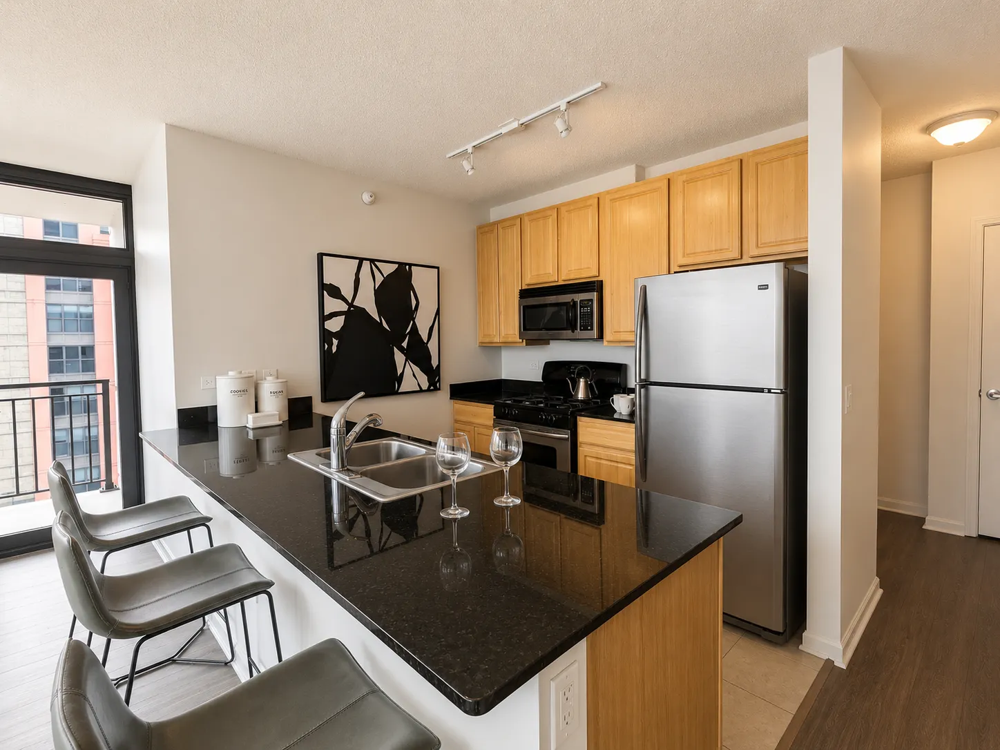 353 N Desplaines St 60661 60661-unit#1009-Chicago-IL