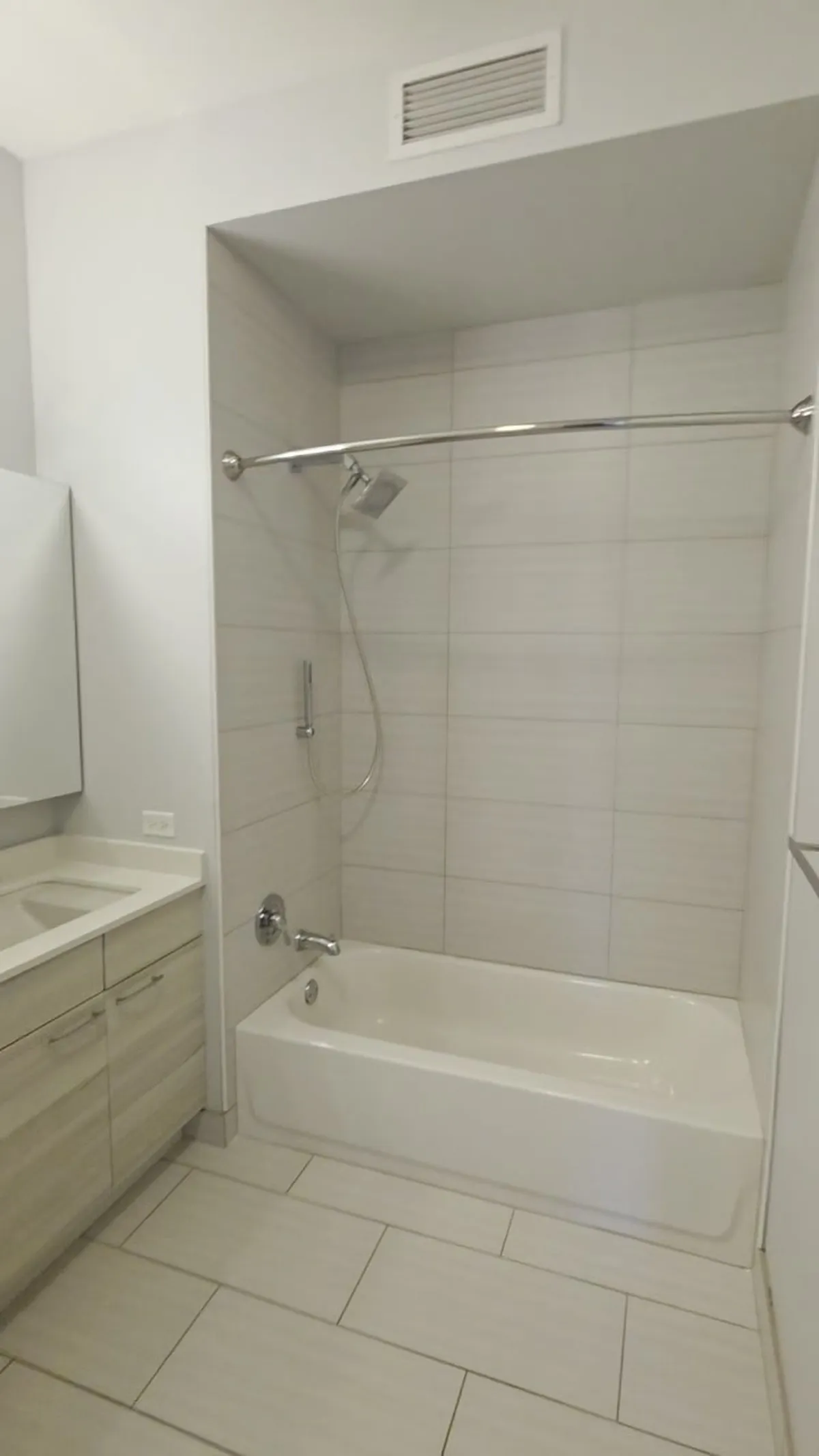 73 E Lake St 60601 60601-unit#3401-Chicago-IL