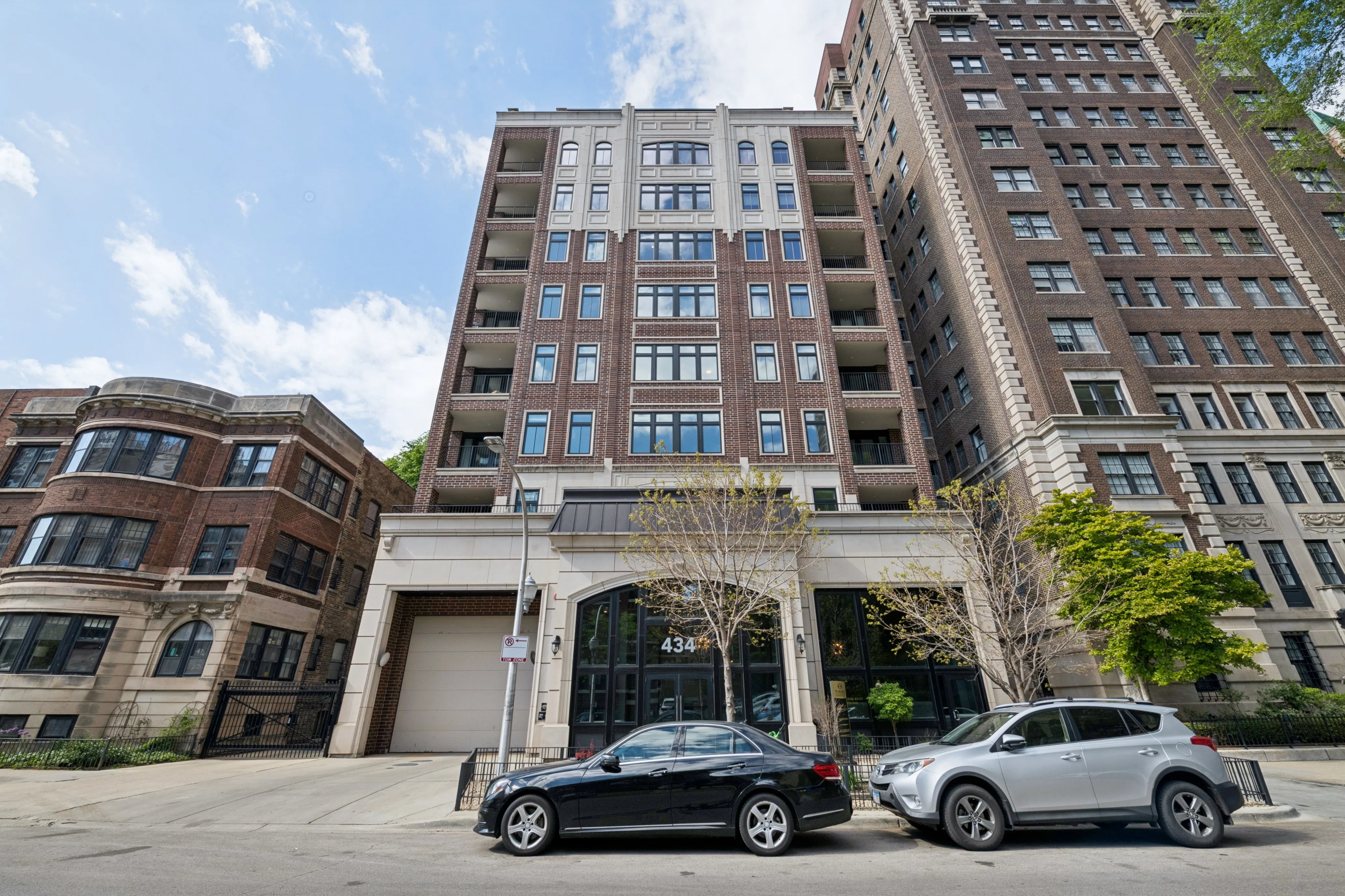 434 W Melrose St 60657 60657-Melrose by the Lake-unit#301-Chicago-IL