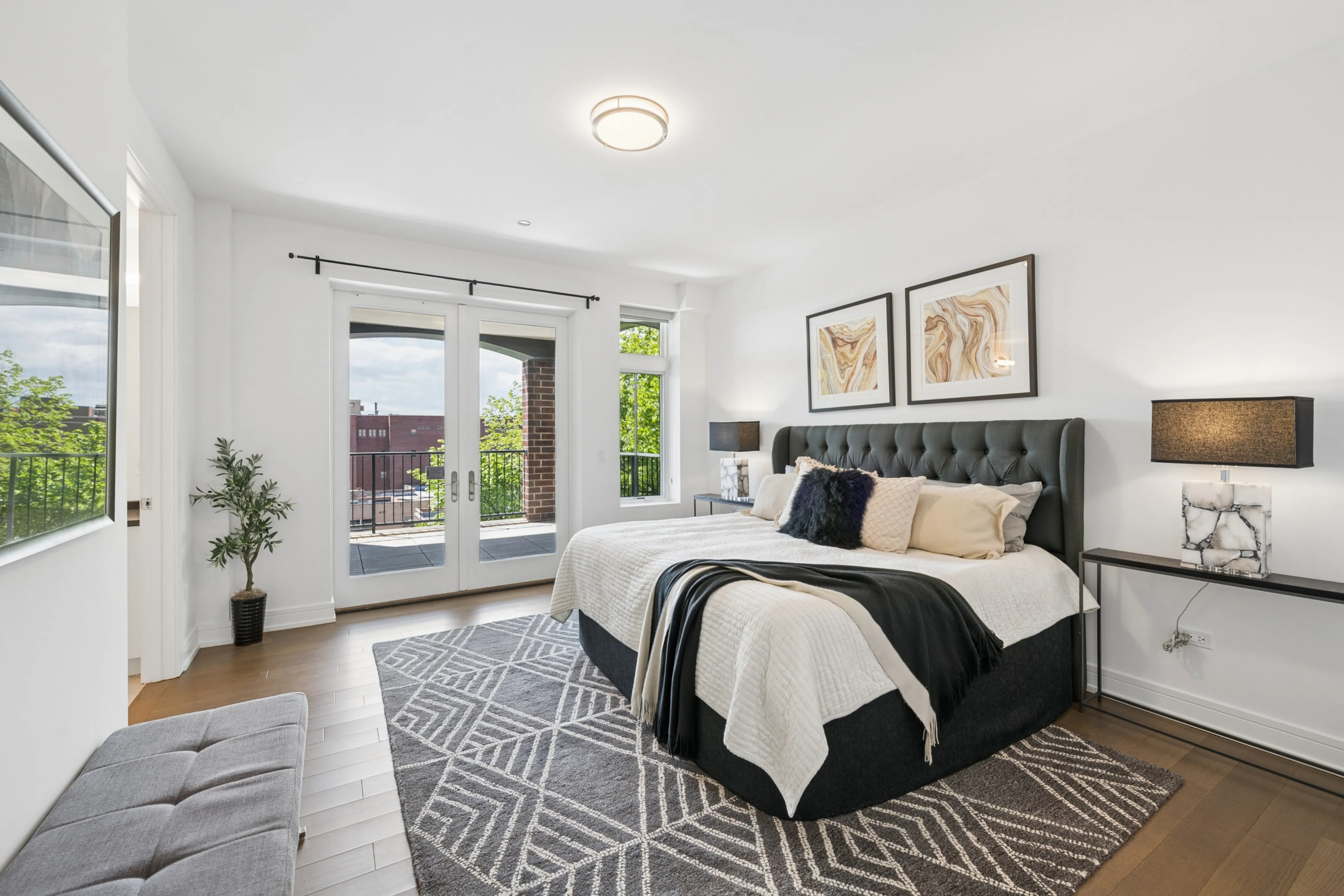 434 W Melrose St 60657 60657-unit#302-Chicago-IL
